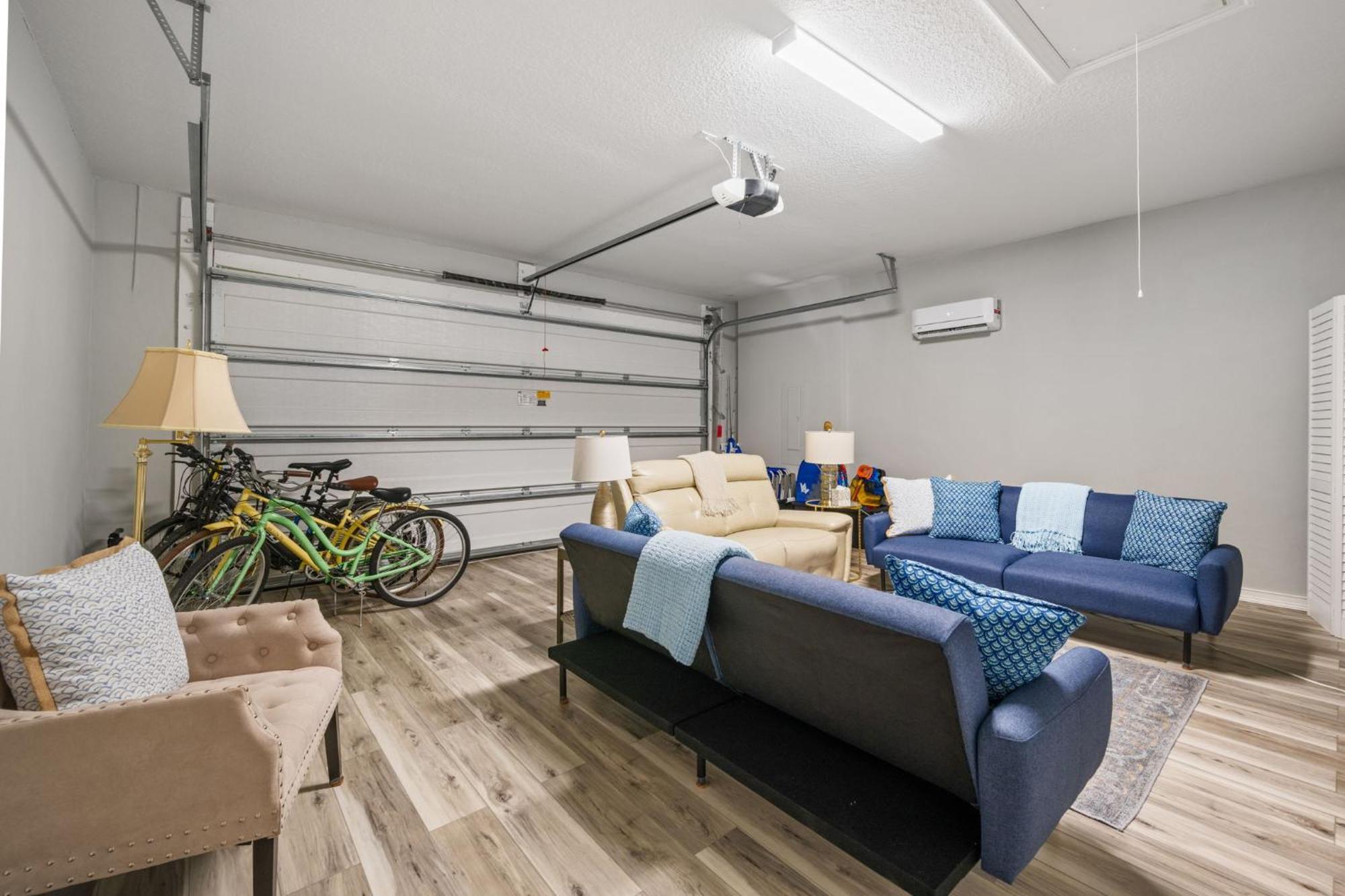 Holiday home Beachside Bliss 3br, Heated Pool, Sleeps 10! Sebastian