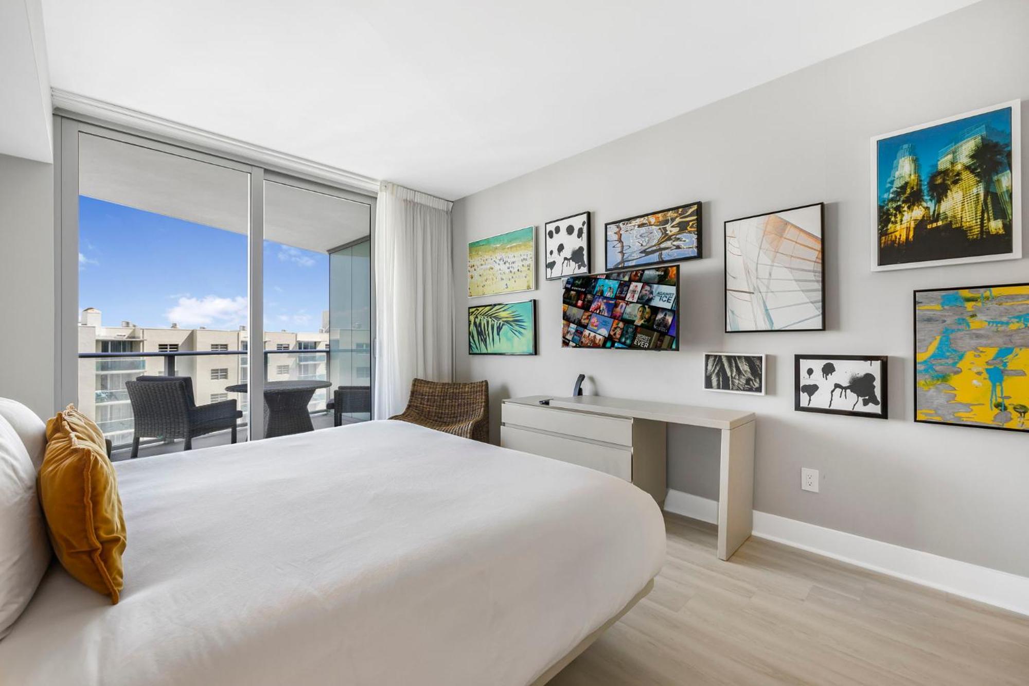 Beautiful Views From A Comfortable With Access!