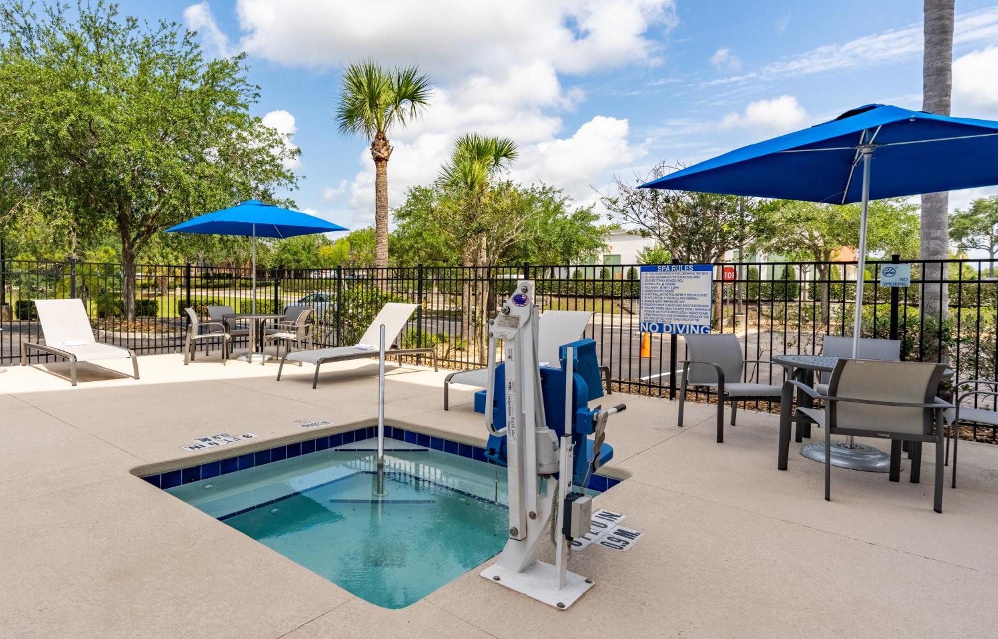 Express & Orange - Deltona By Ihg Hotel Orange City