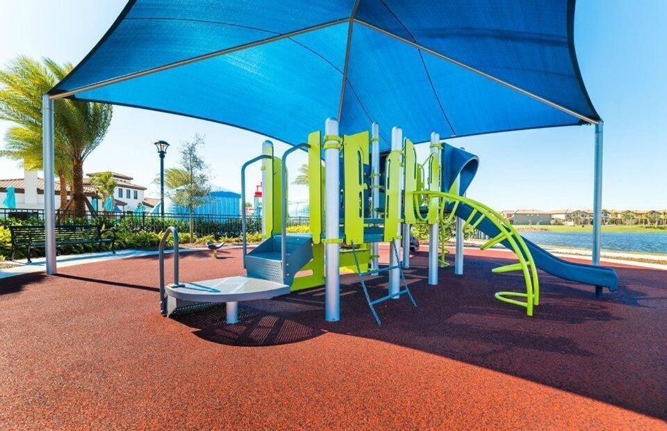 Luxury Windsor Resort Near Disney Oversize Pool Villa Kissimmee