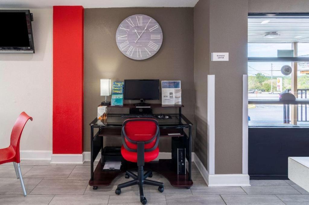 Econo Hotel Crestview