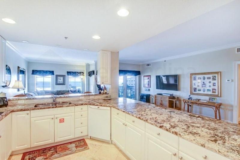 Deluxe At Main Apartment Fernandina Beach