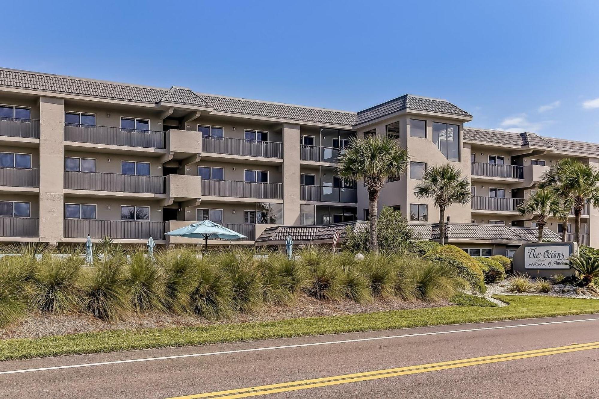Oceans Of Amelia - 105 Apartment *