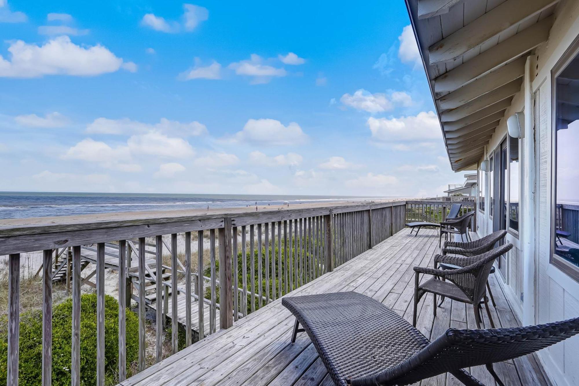 Oceanfront Pet Friendly Unit * Fernandina Beach