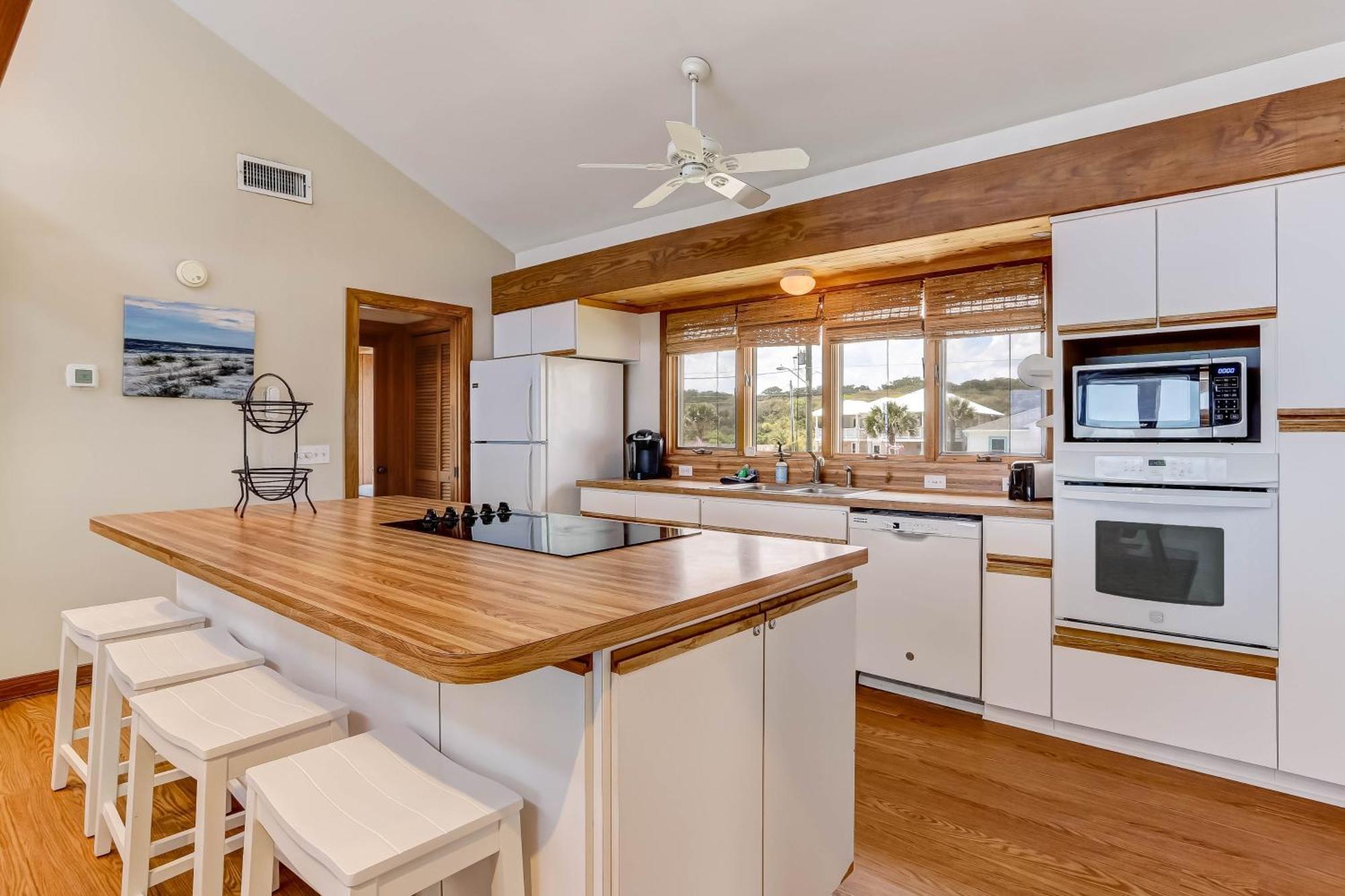 Oceanfront Pet Friendly Unit