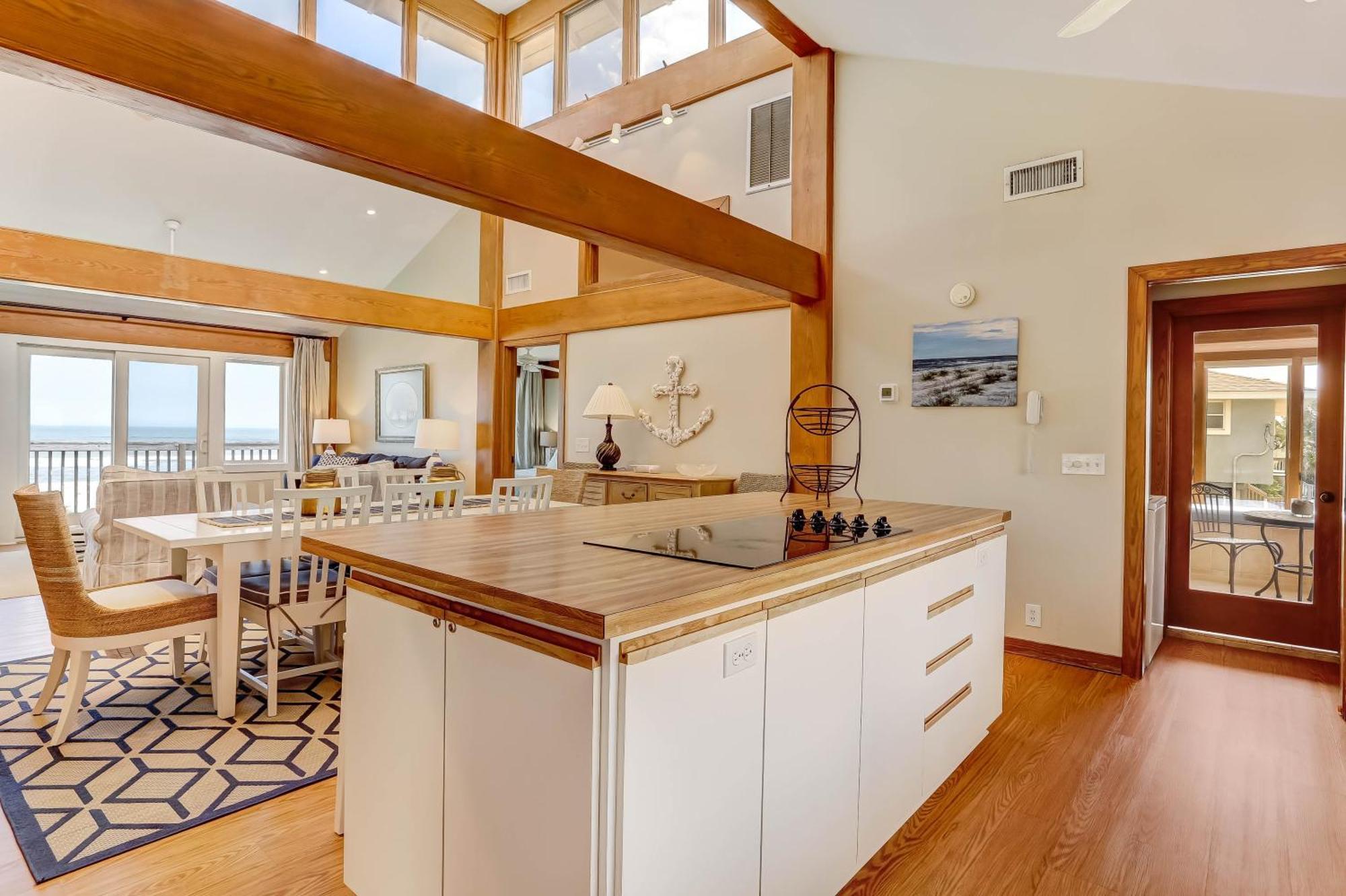 Oceanfront Pet Friendly Unit