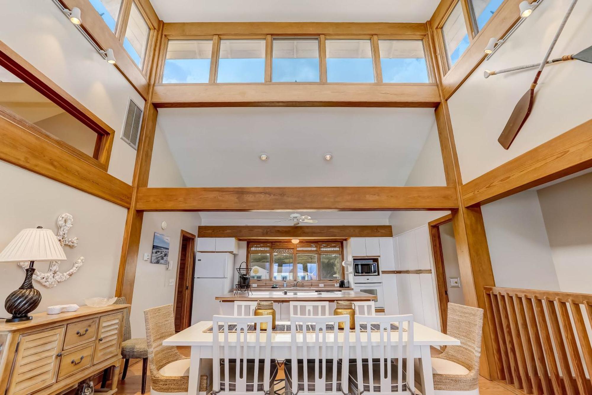Hotel Oceanfront Pet Friendly Unit *