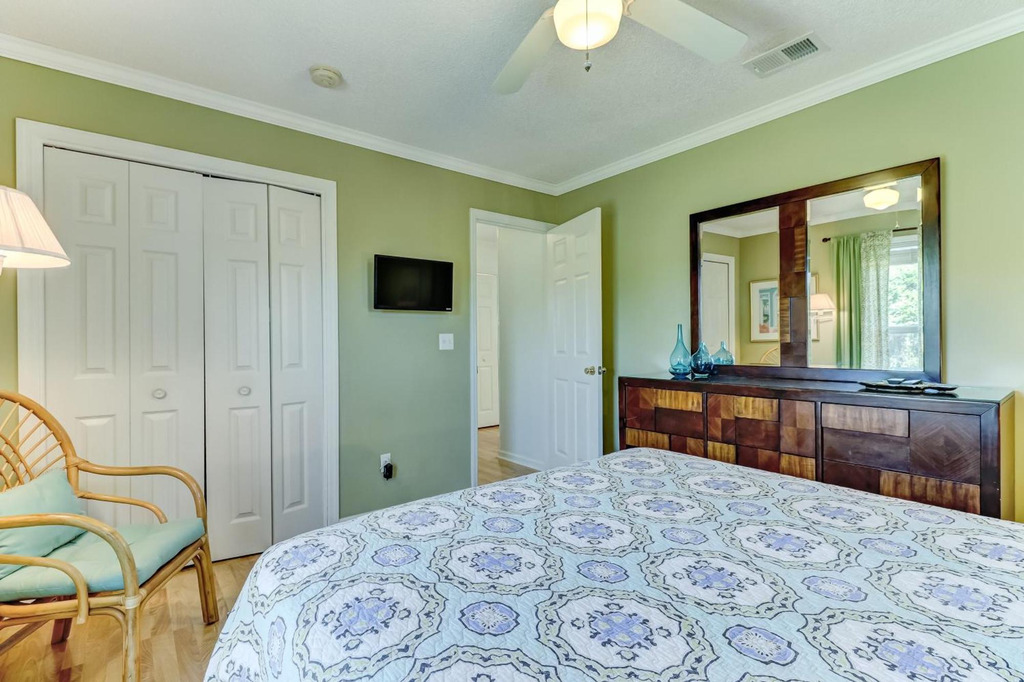 Redecorated Petfriendly * Fernandina Beach