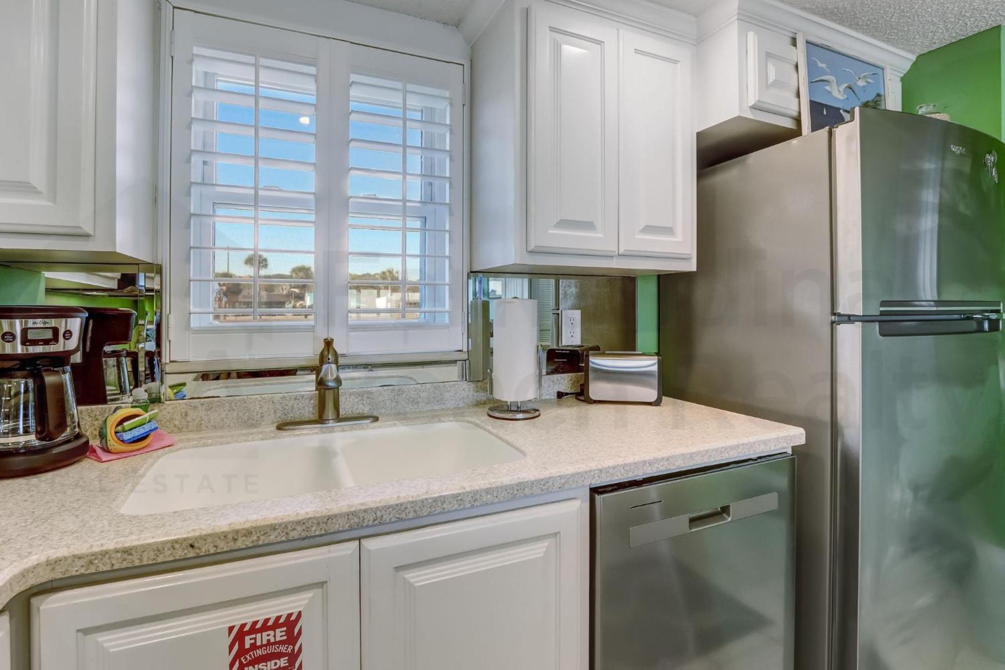 Amelia South Oceanview Apartment