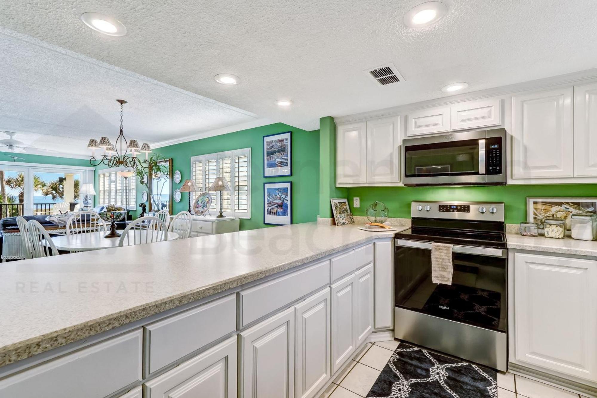Amelia South Oceanview Apartment *