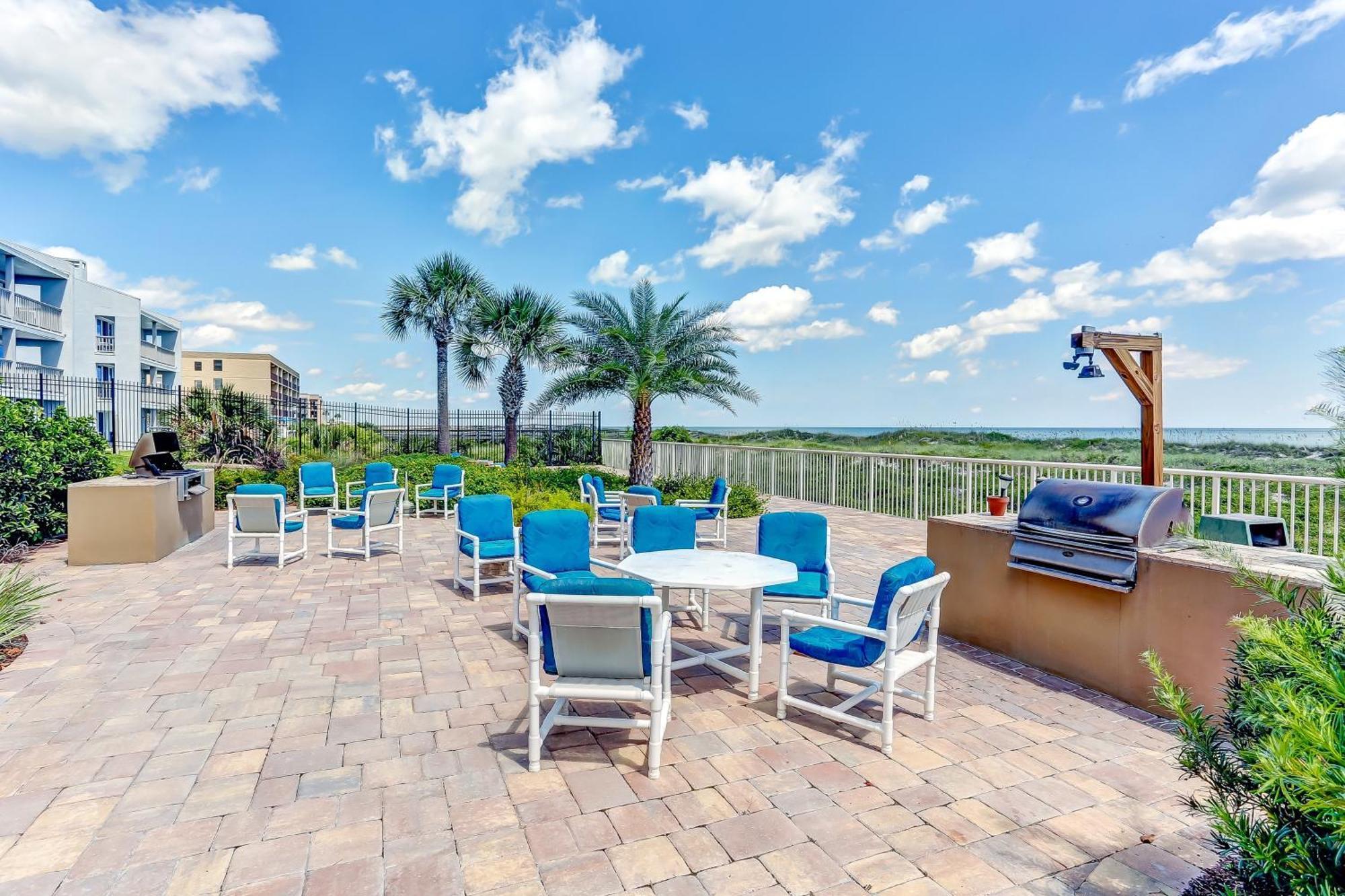 Beachview End Unit Apartment Fernandina Beach