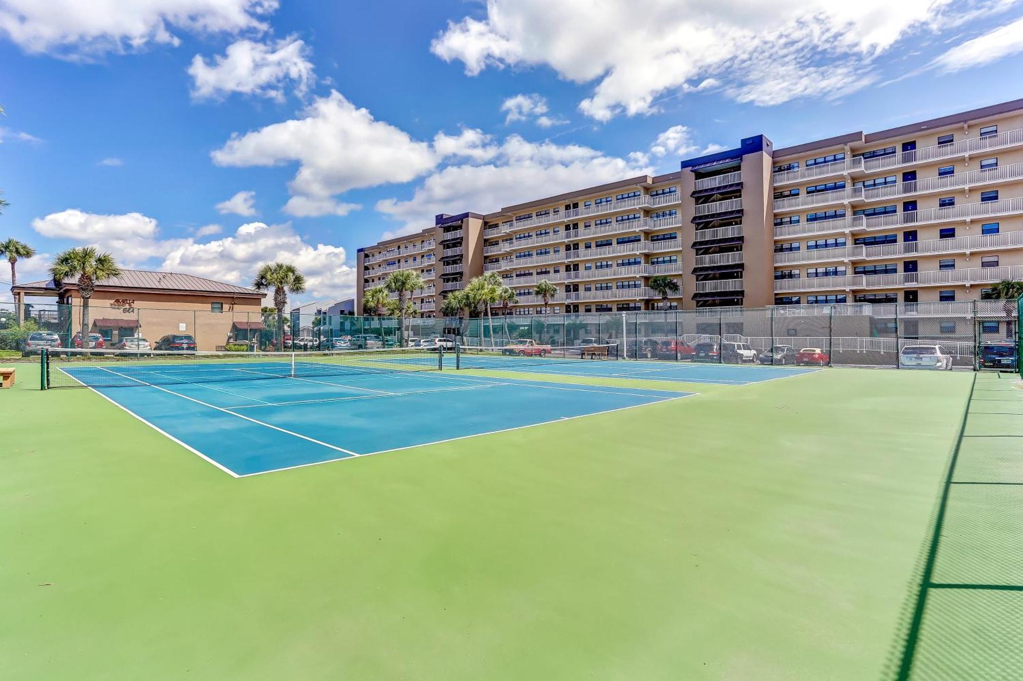 Apartment Beachview End Unit