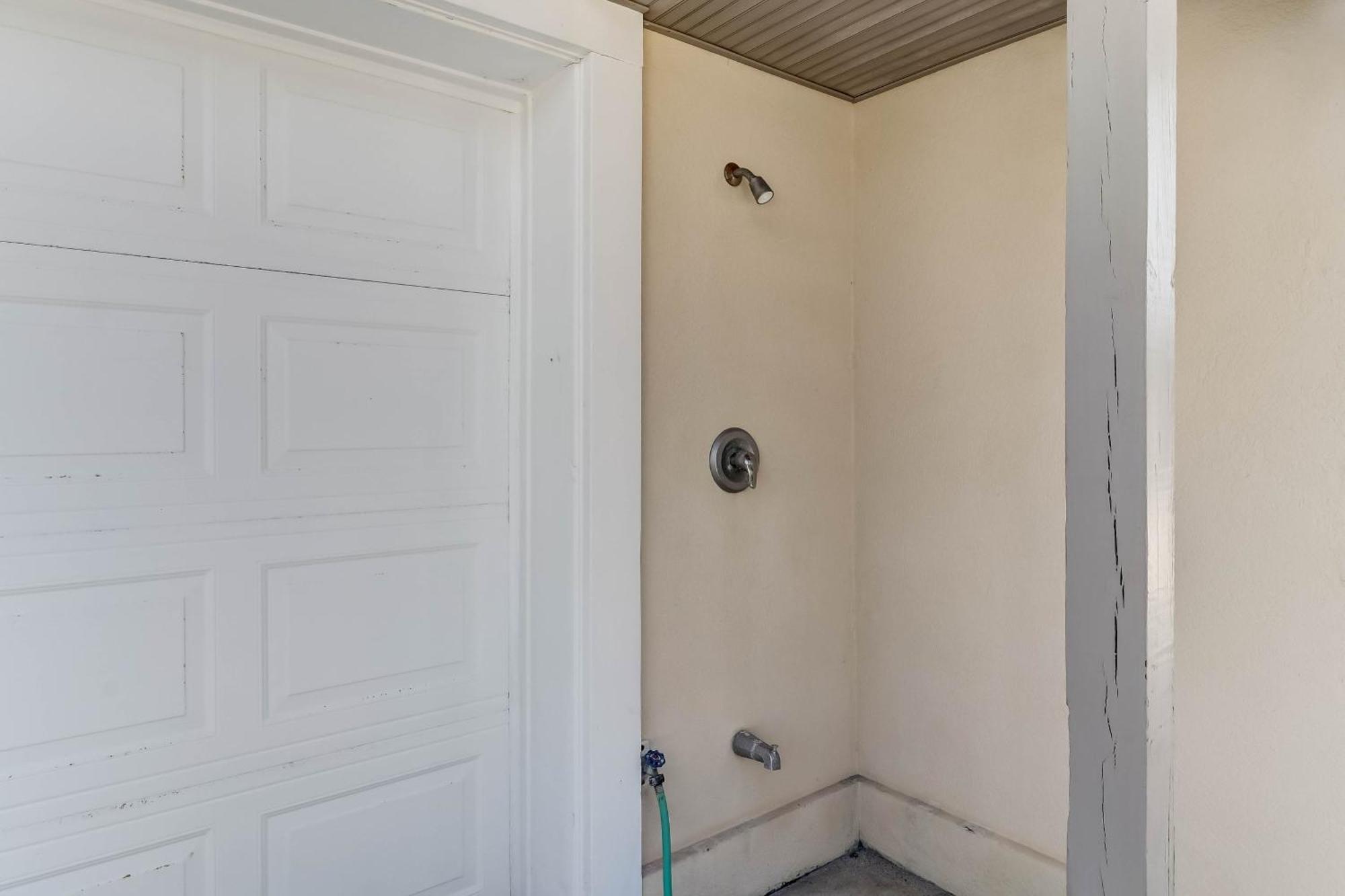 Petfriendly Fletcher Apartment *