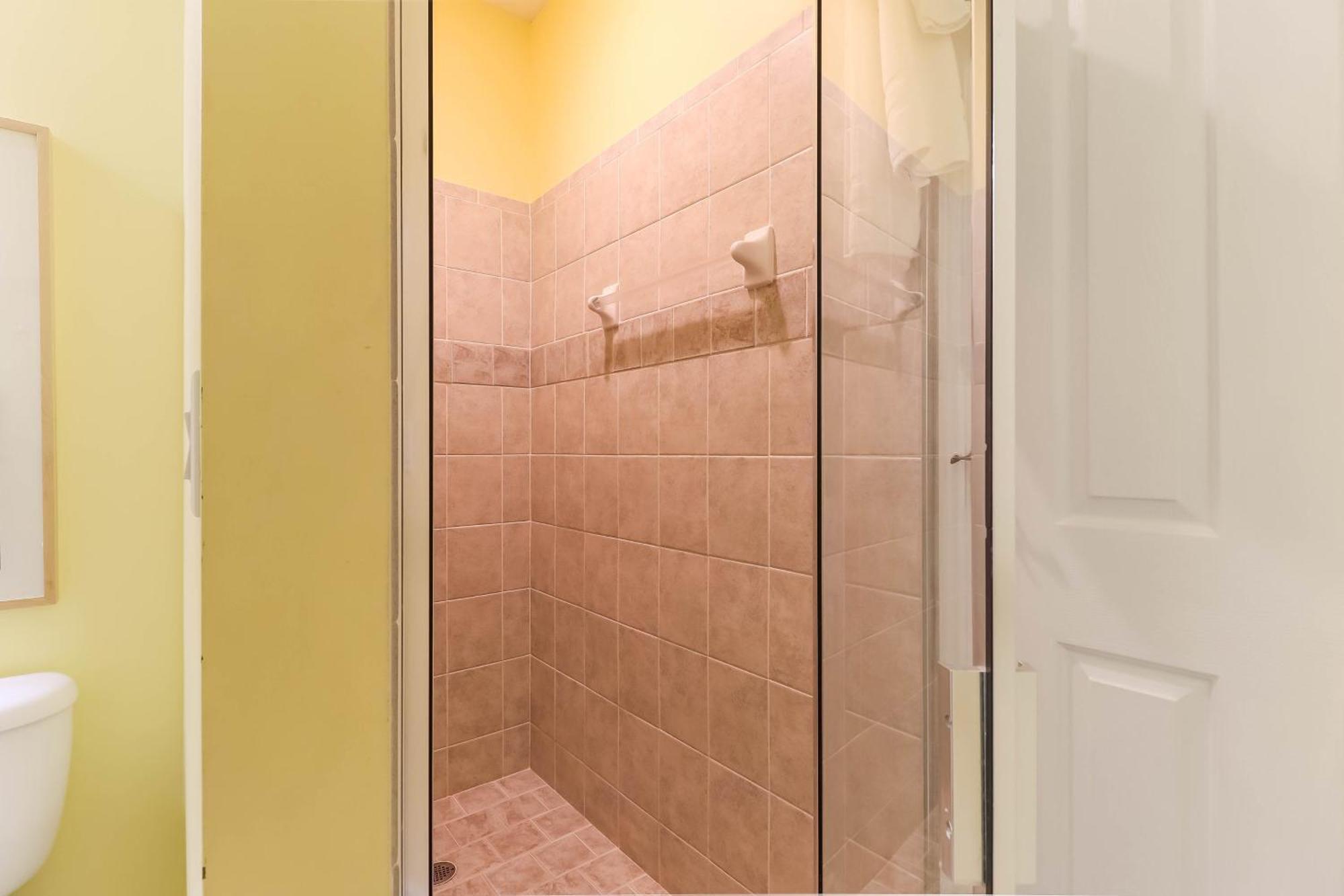 Petfriendly Fletcher Apartment