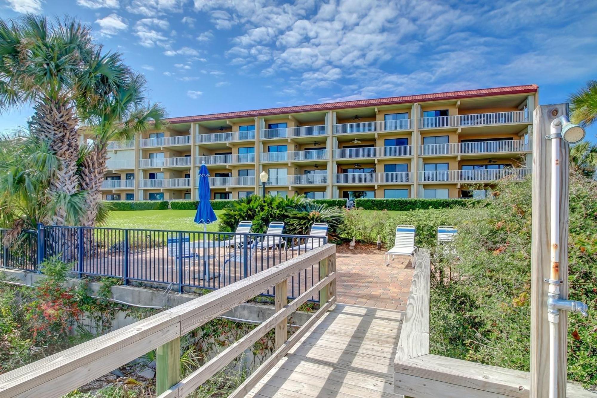 Atlantis Oceanfront Apartment Fernandina Beach