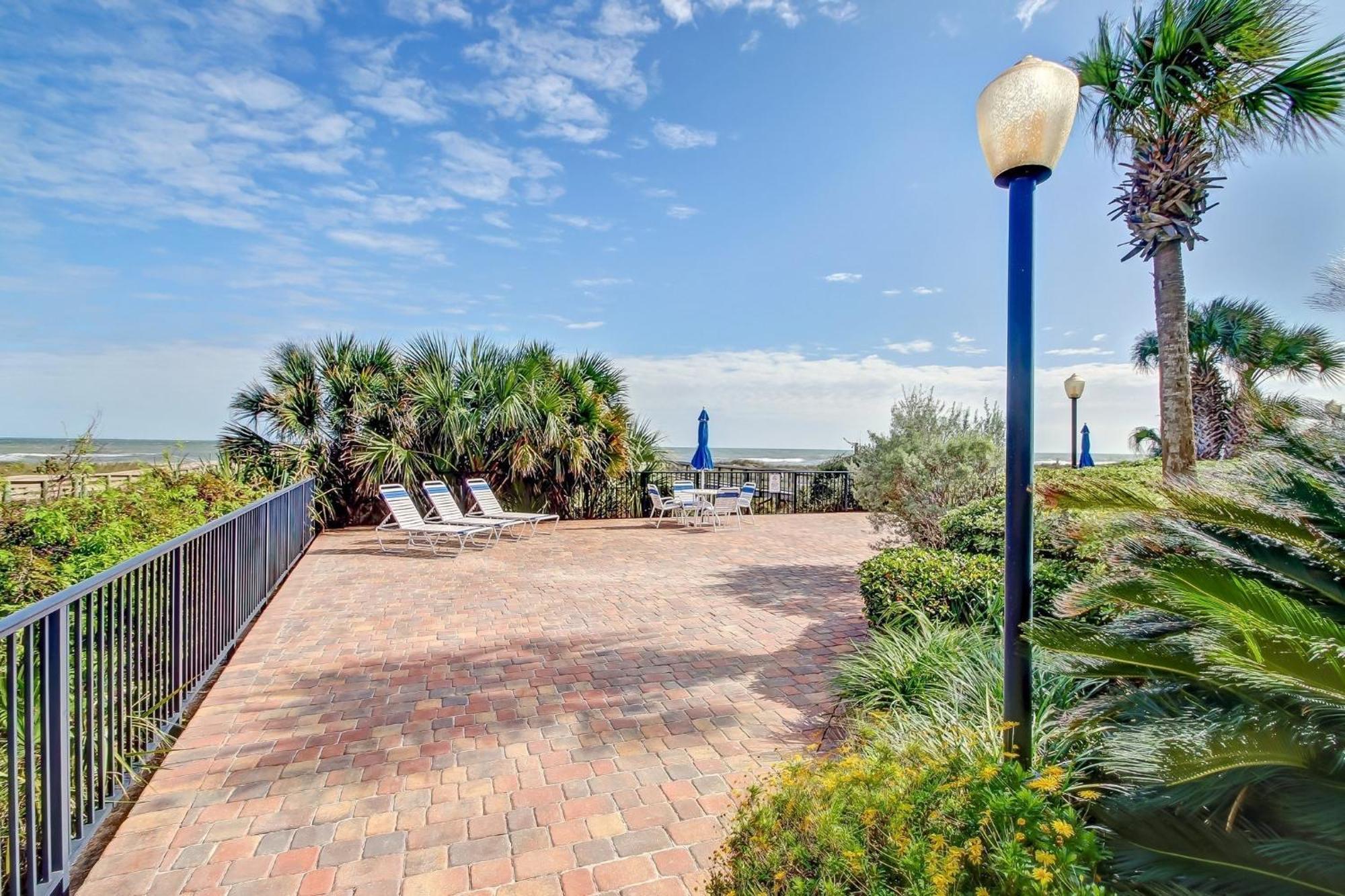 Atlantis Oceanfront