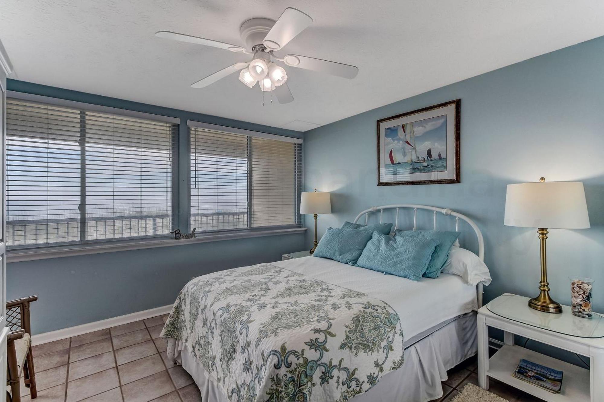 Dogfriendly Oceanfront Apartment *