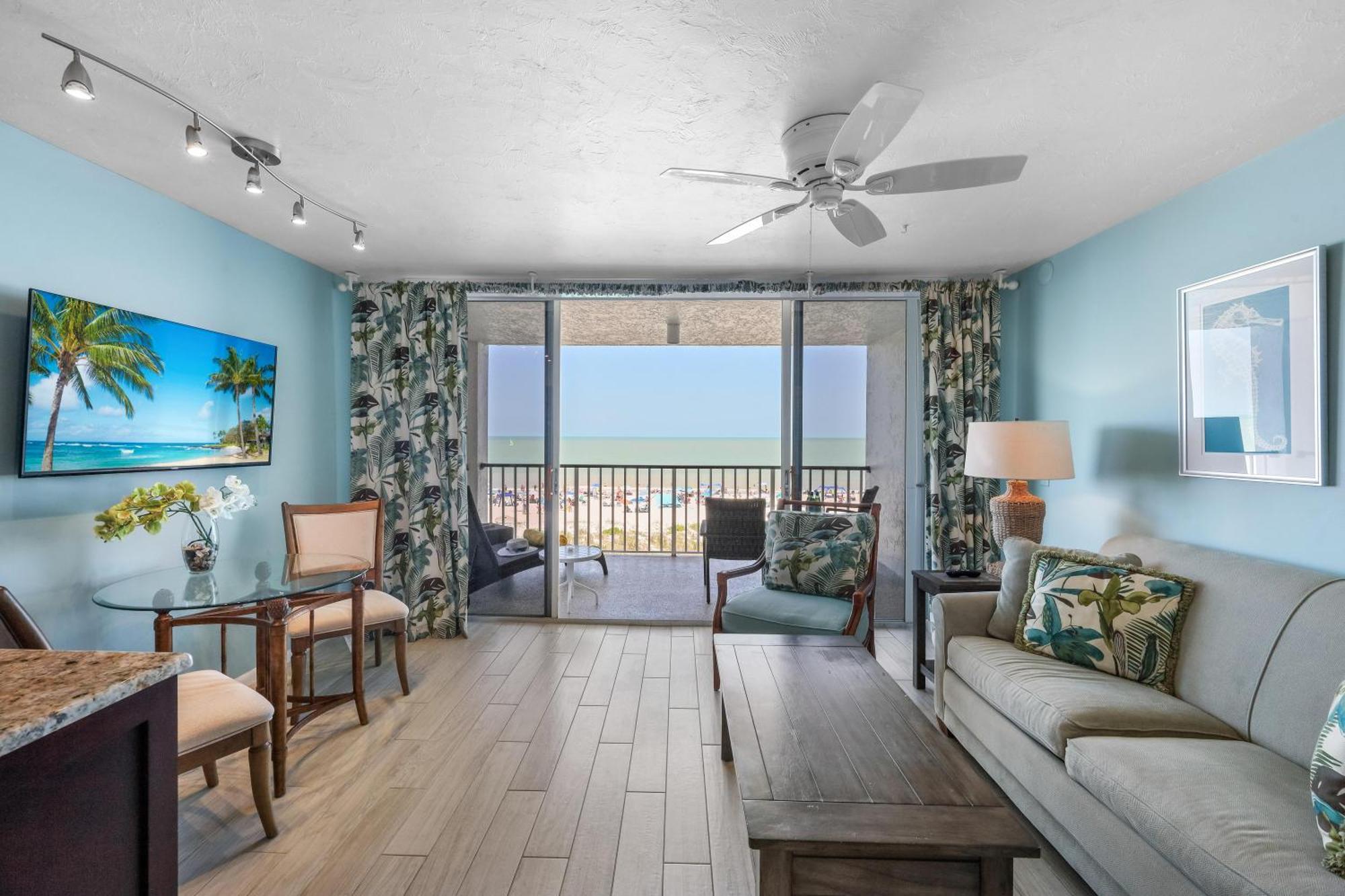 Apollo 304 * Marco Island