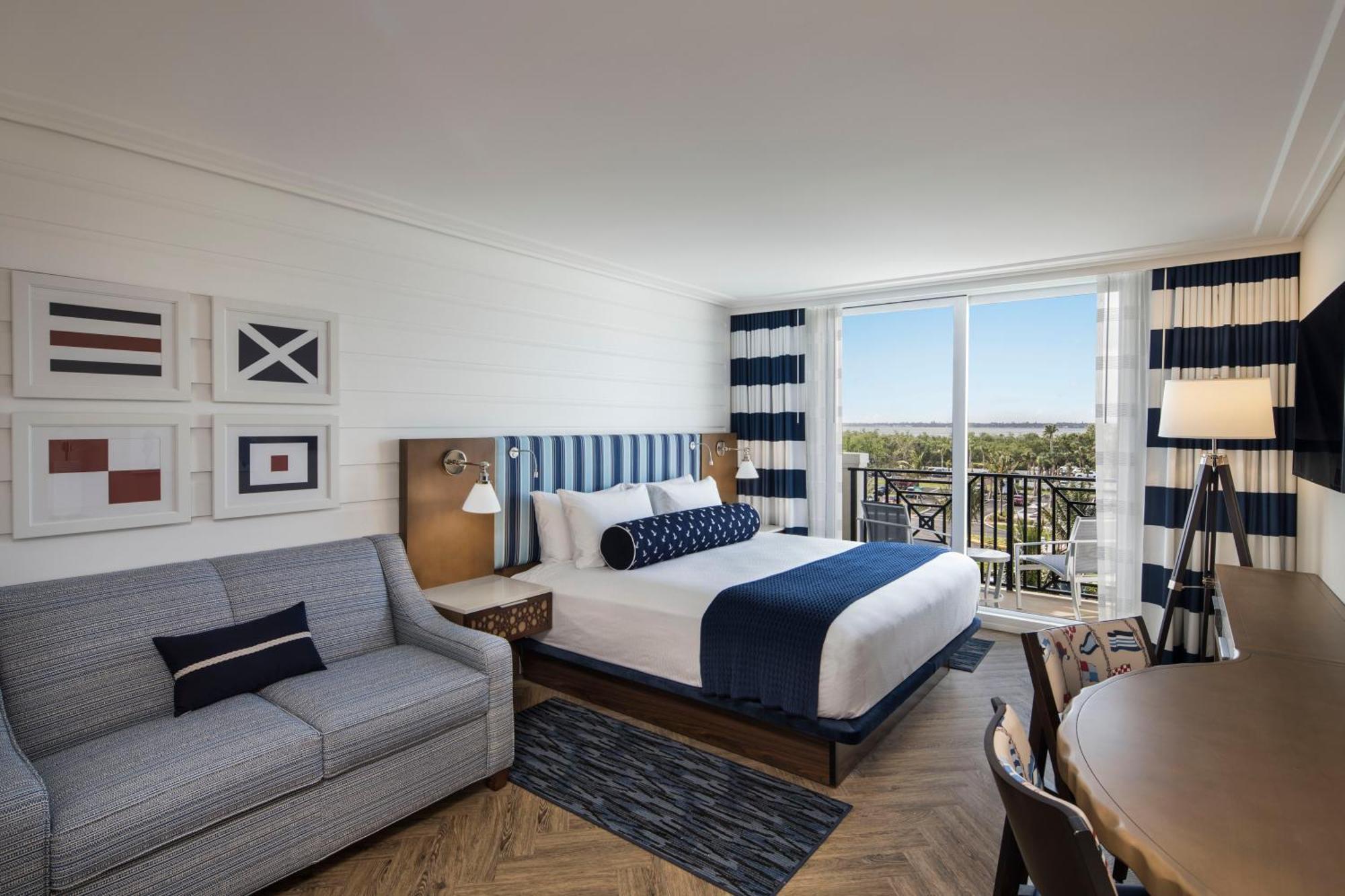 Resort Hutchinson Shores &