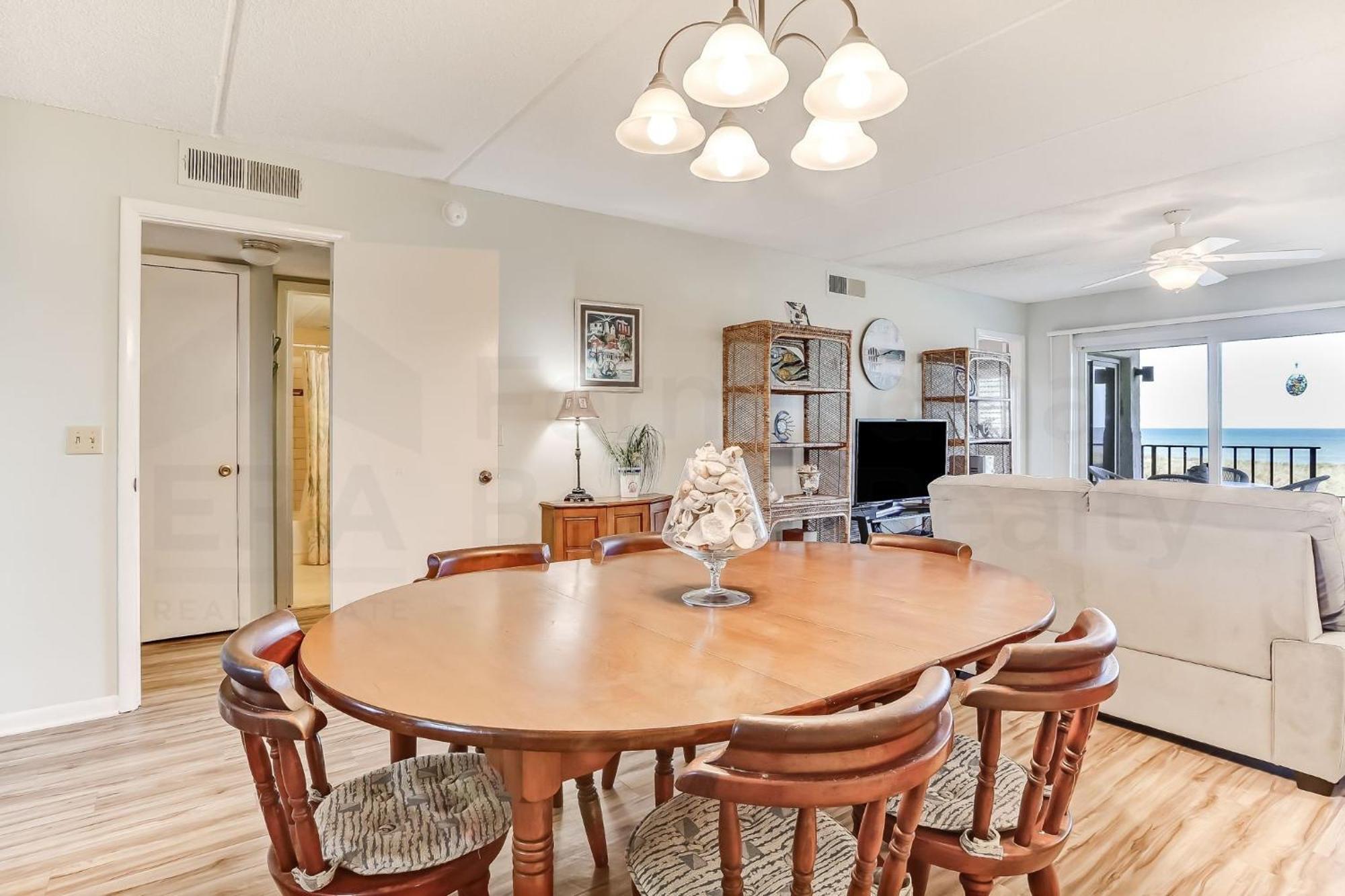 Atlantic Ocean View Apartment