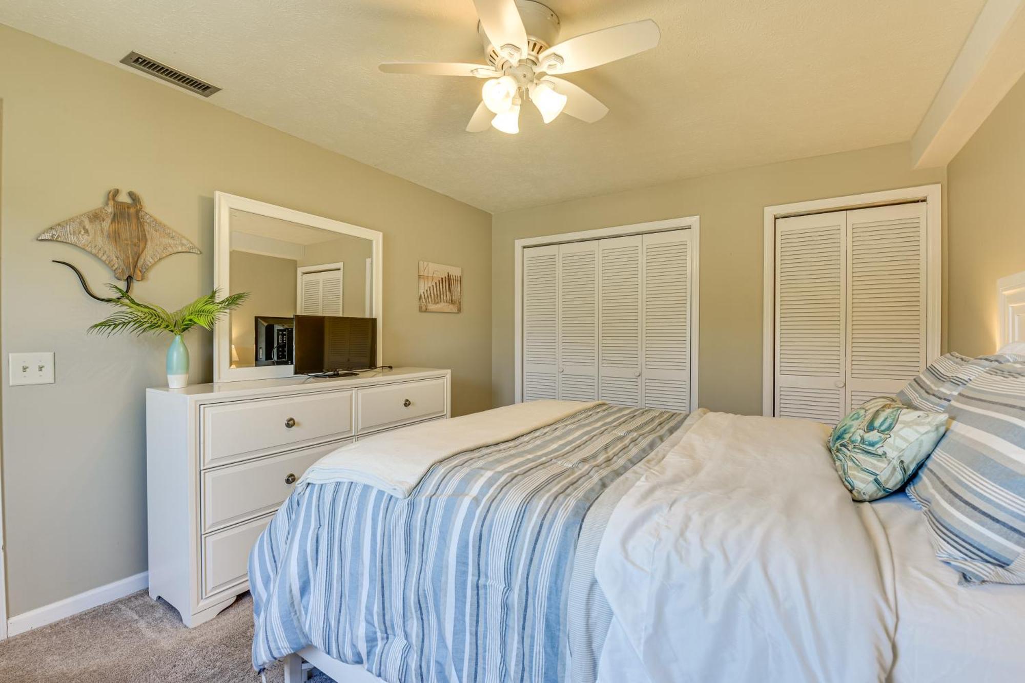 Pcb With Private Balcony And 3 Pools! Panama City Beach