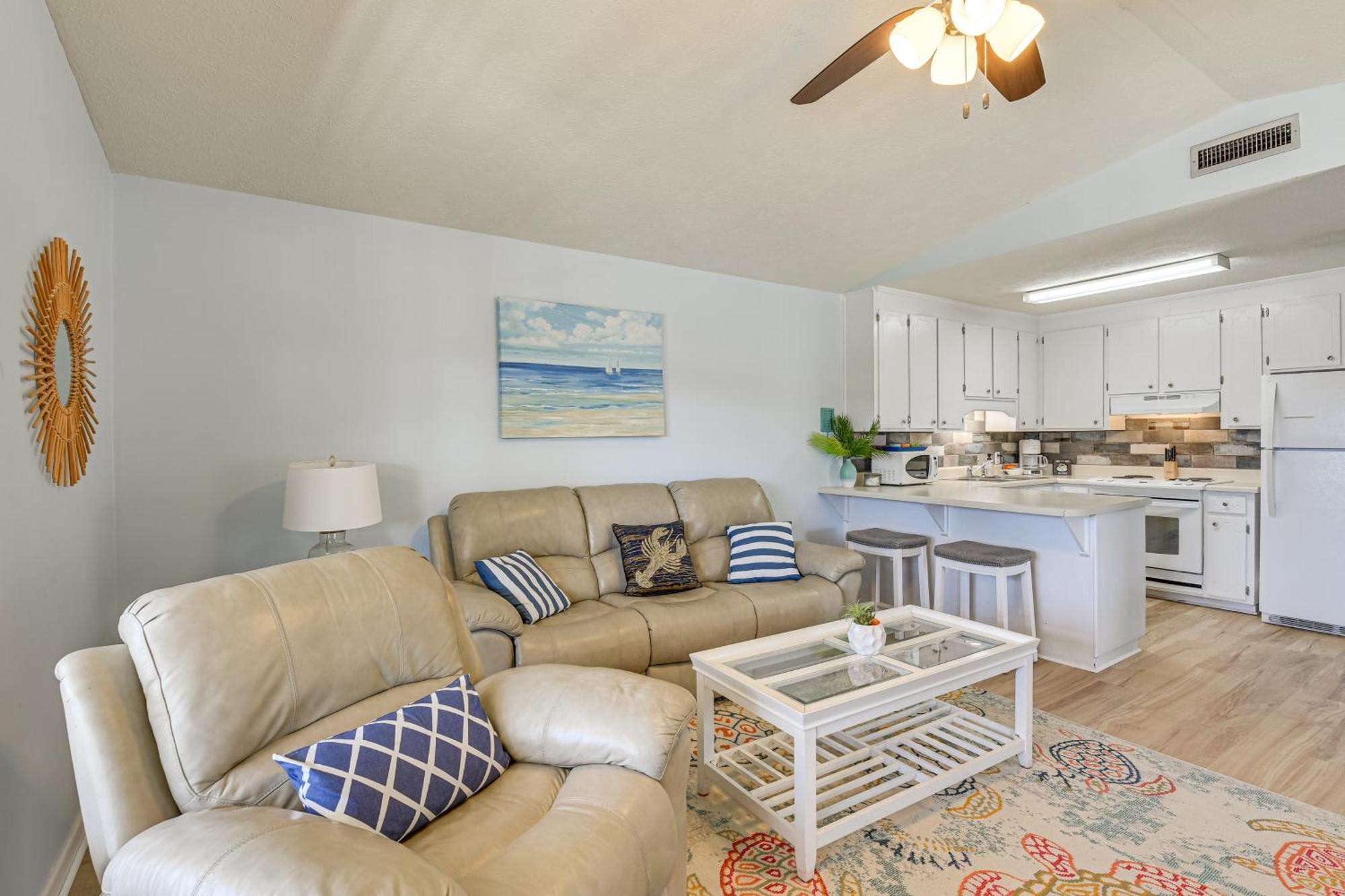 Apartment Pcb With Private Balcony And 3 Pools! Panama City Beach