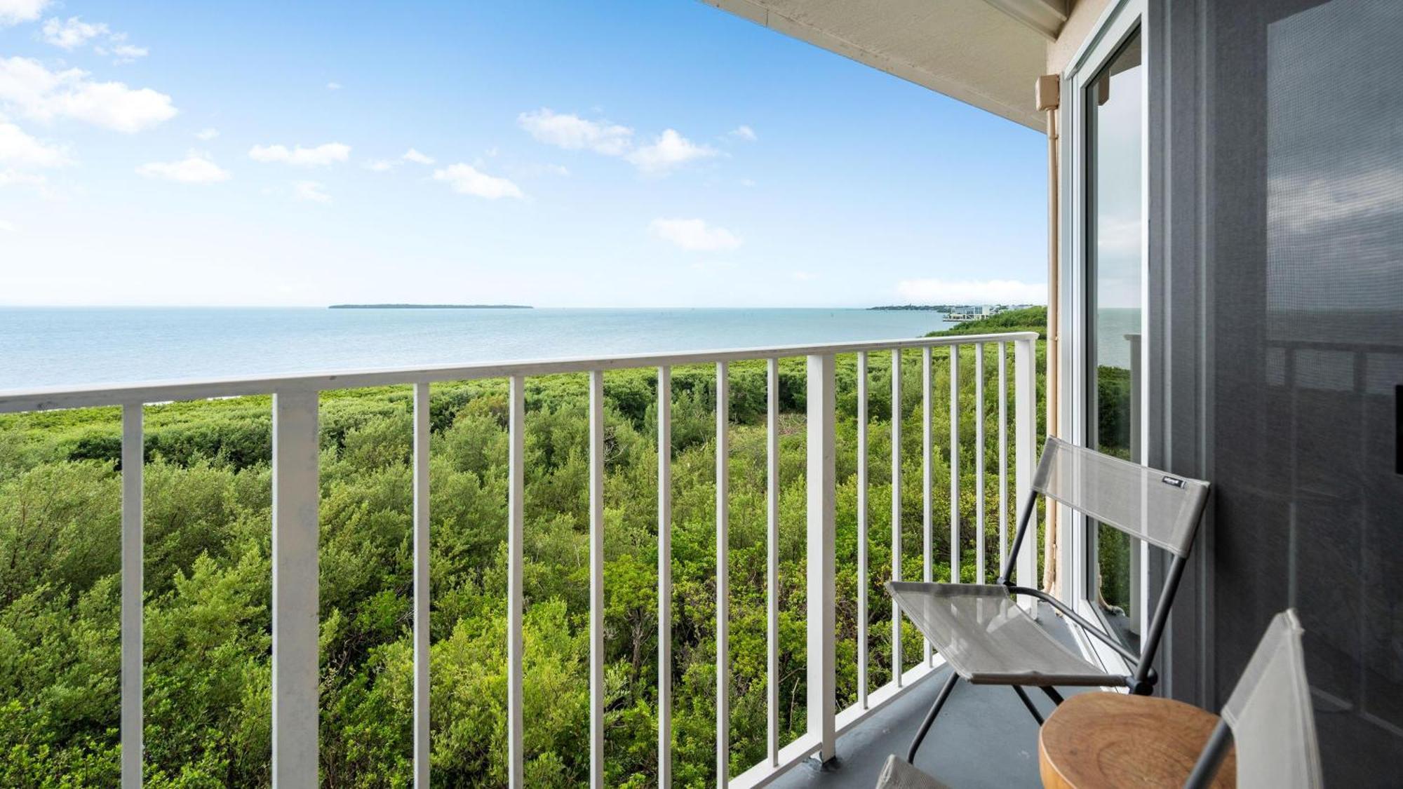 4409 Ocean Pointe Apartment Tavernier