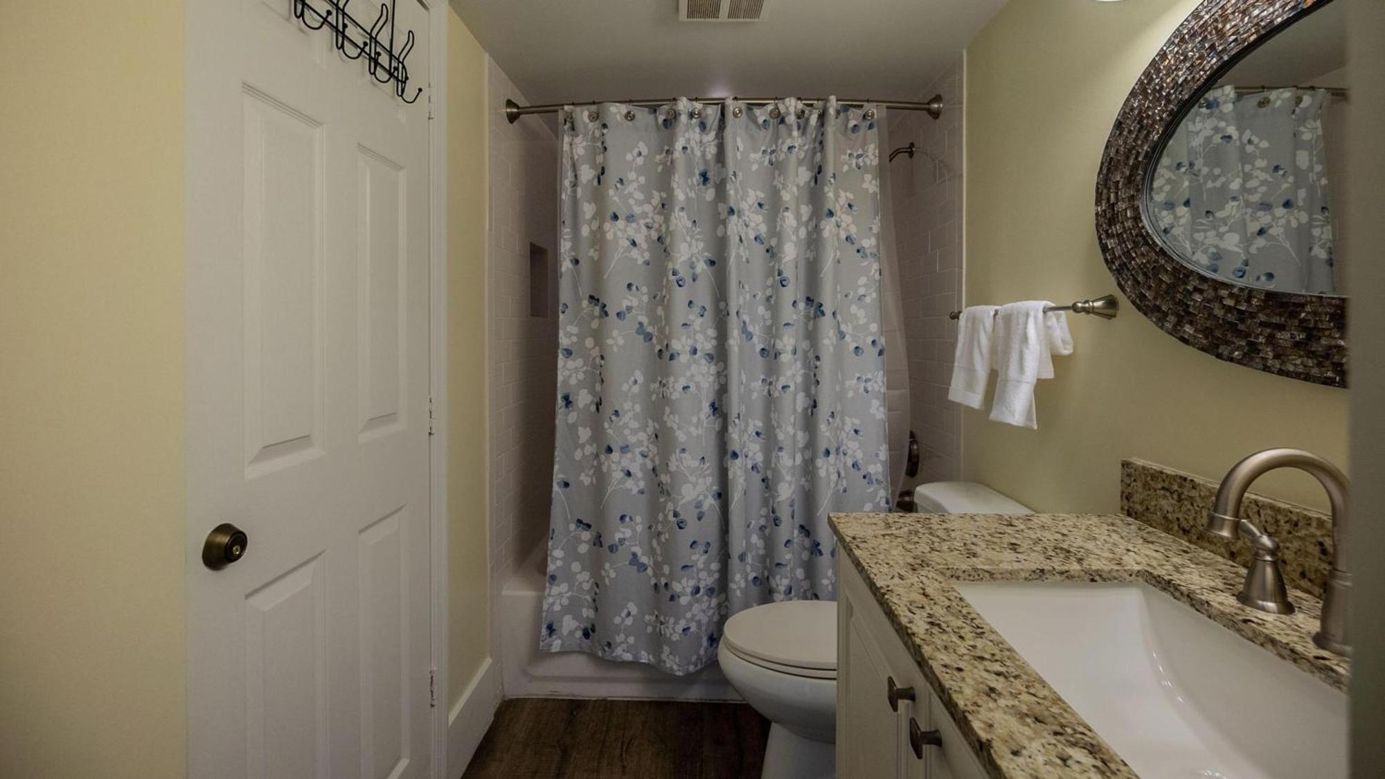Apartment 2405 Ocean Pointe