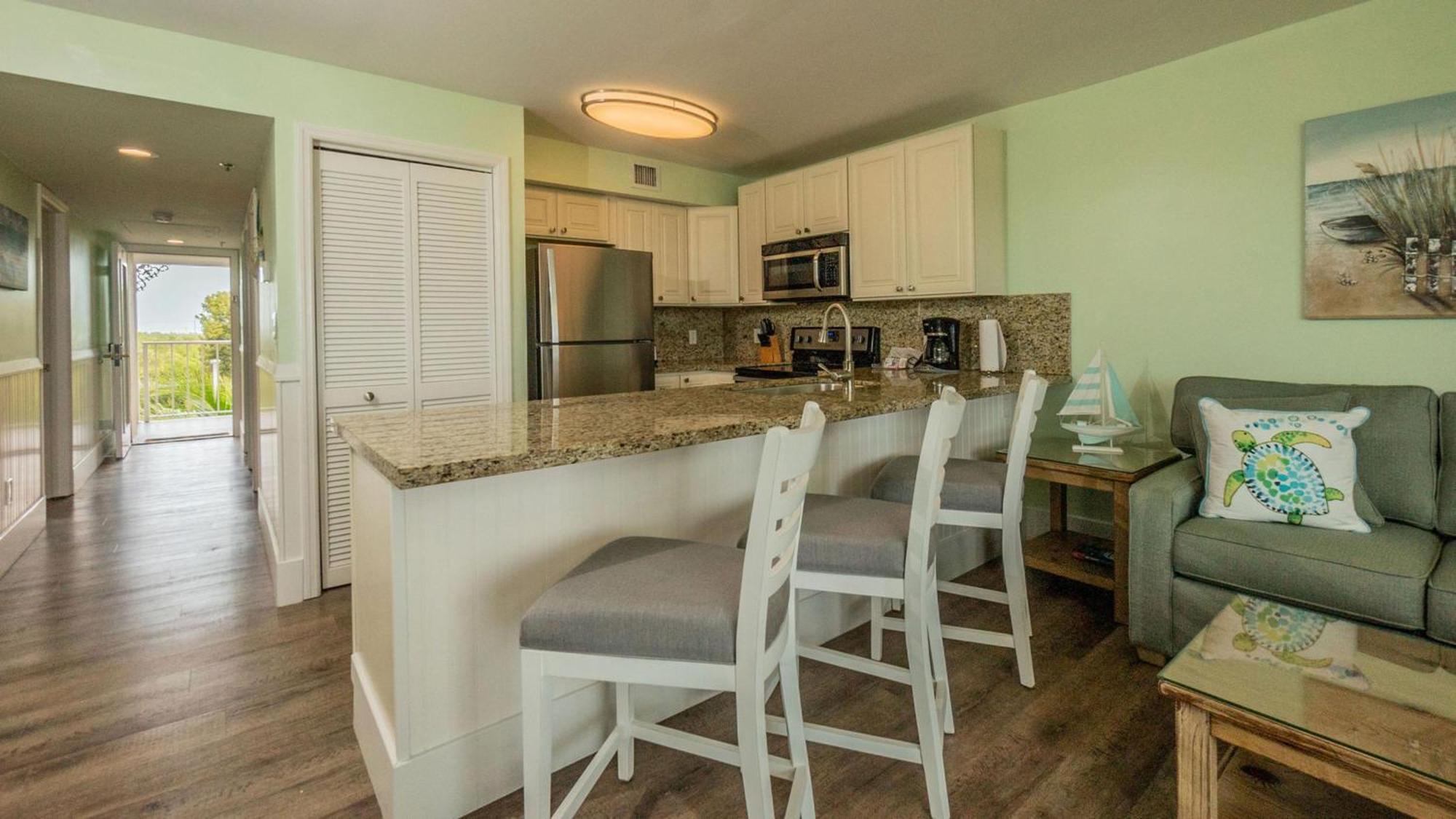 2405 Ocean Pointe
