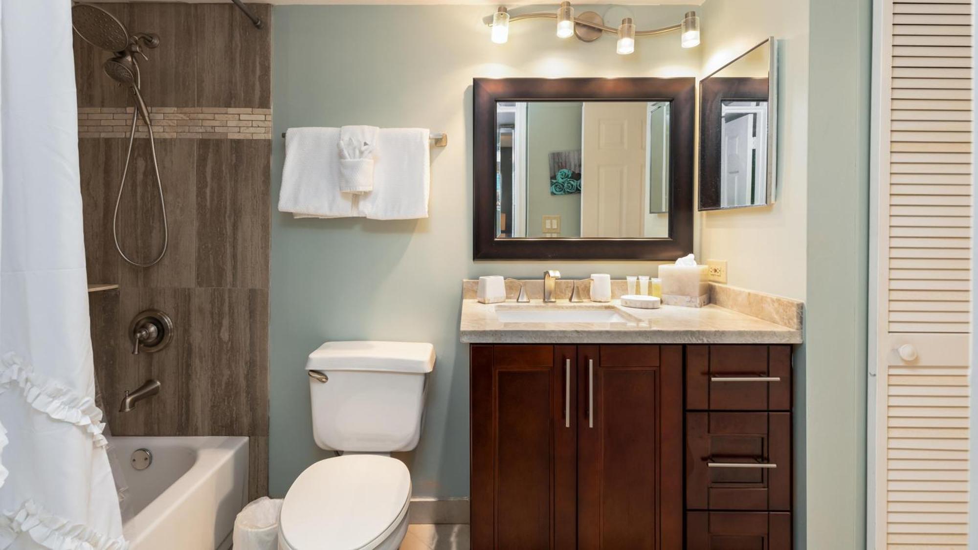 2402 Ocean Pointe Apartment Tavernier