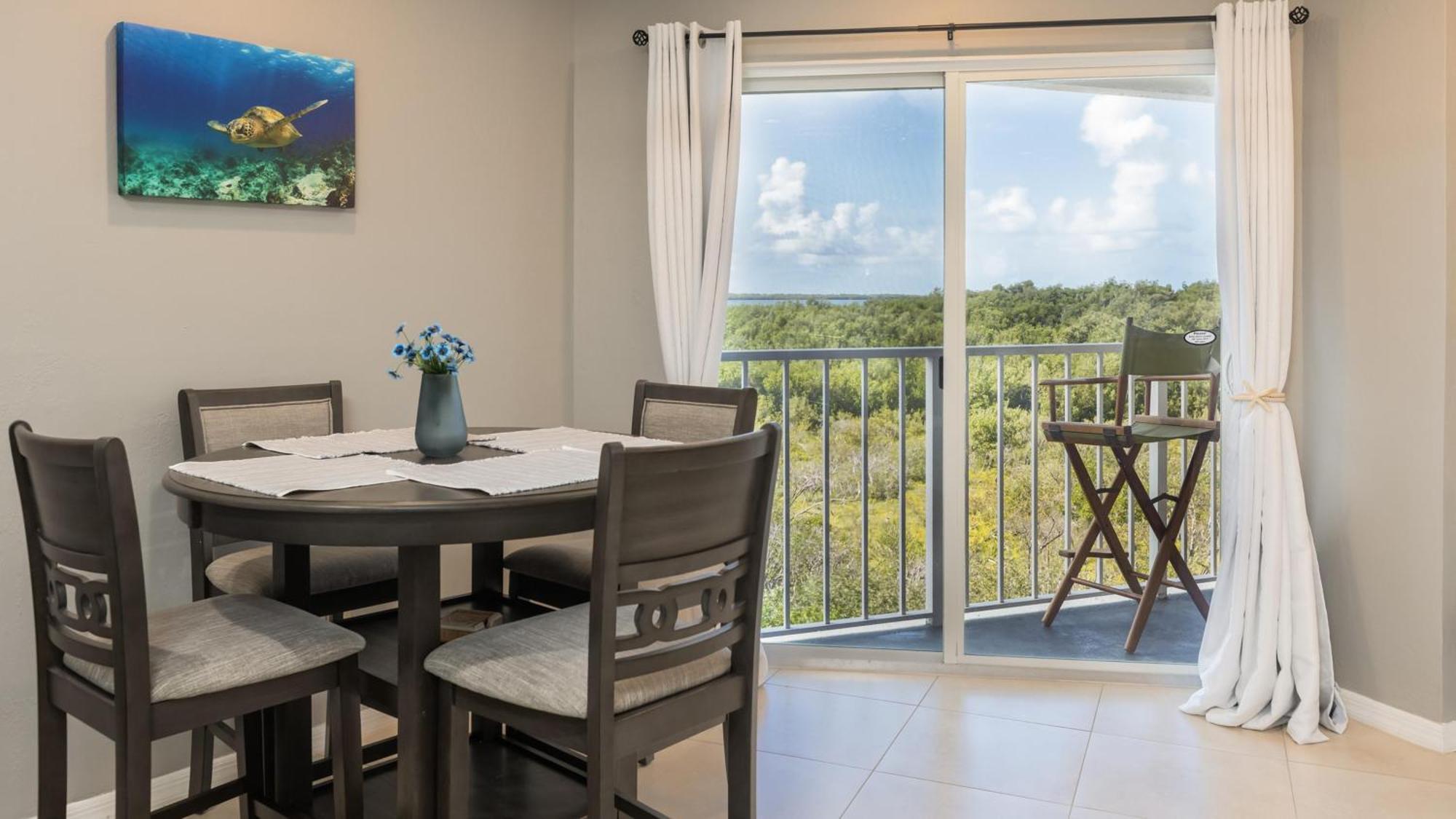Apartment 2402 Ocean Pointe Tavernier