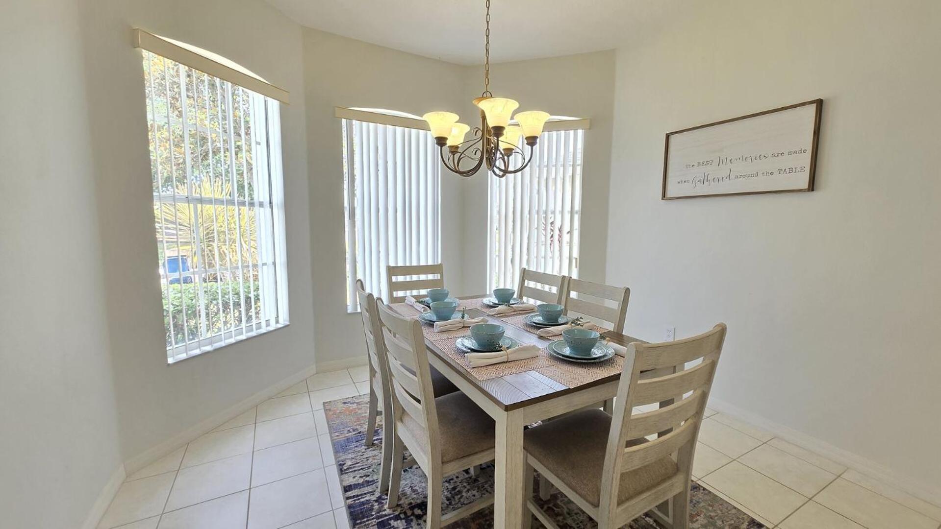 Holiday home Themed Kid Bedrooms, 17 Miles To And Legoland, Private Pool, Kitchen, Wifi, Washer, Dryer *