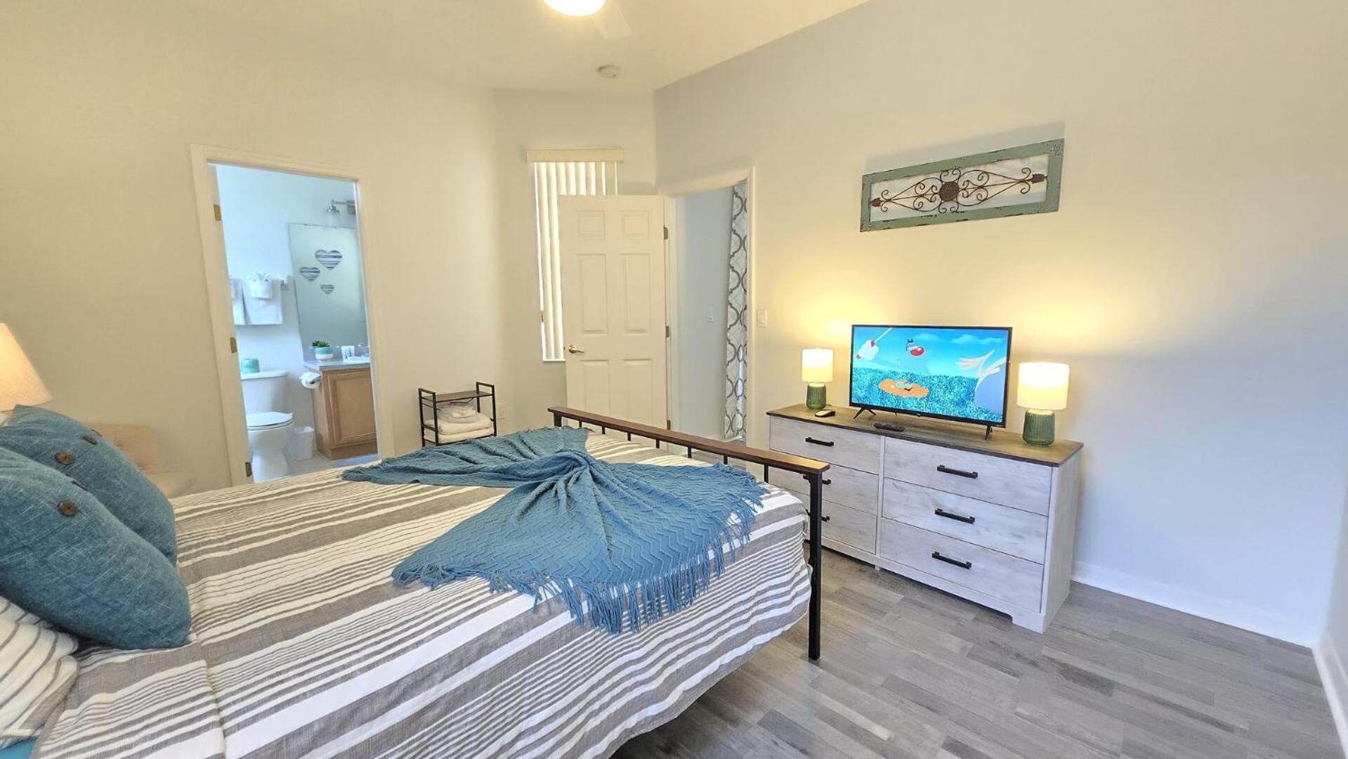 Themed Kid Bedrooms, 17 Miles To And Legoland, Private Pool, Kitchen, Wifi, Washer, Dryer