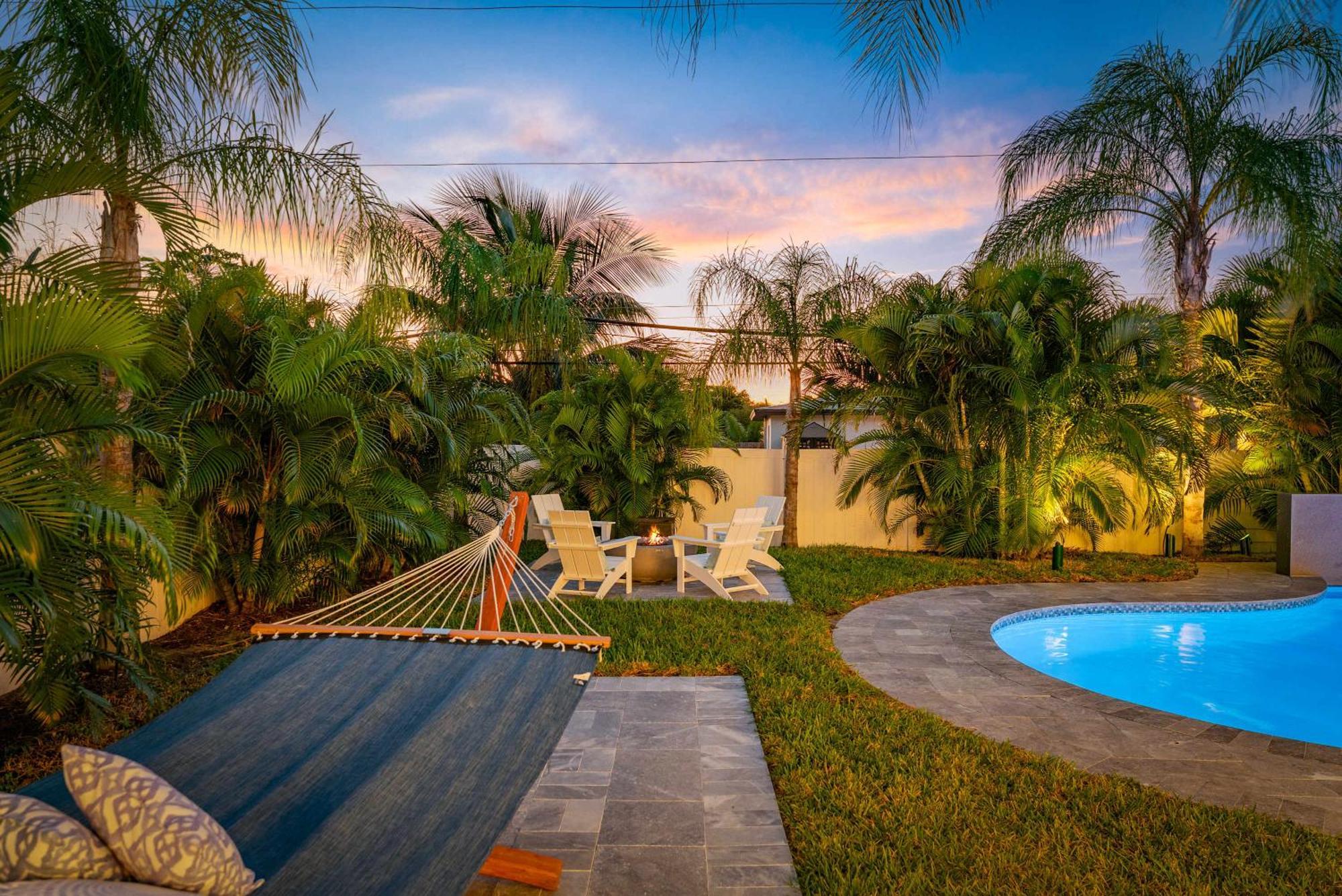 Holiday home Tiki Hut Paradise Mins To W Fire Pit *
