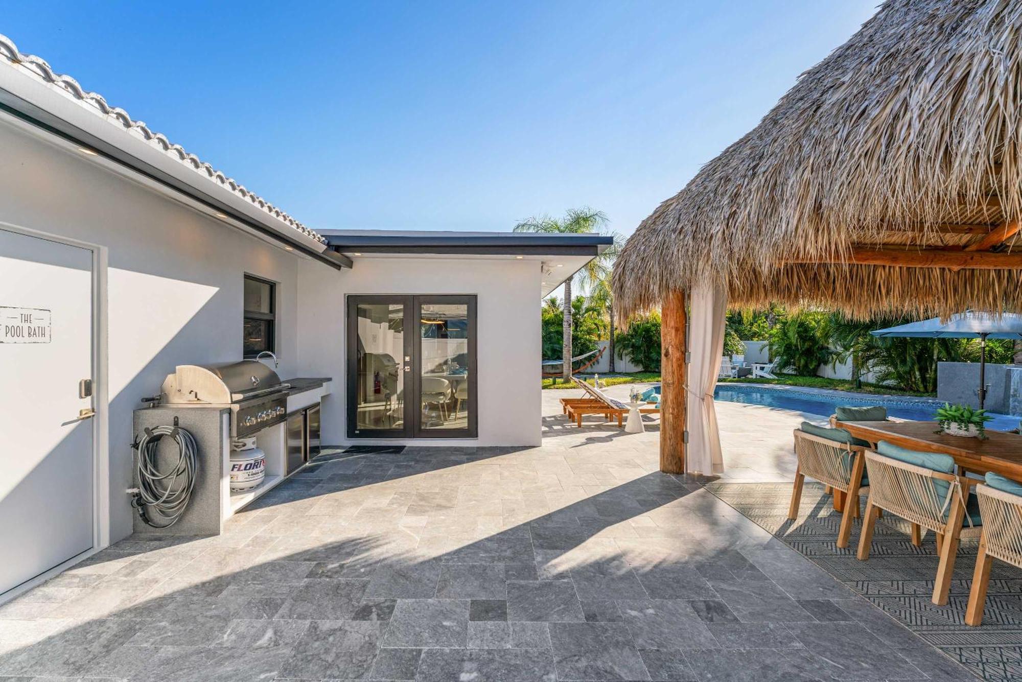 Holiday home Tiki Hut Paradise Mins To W Fire Pit *