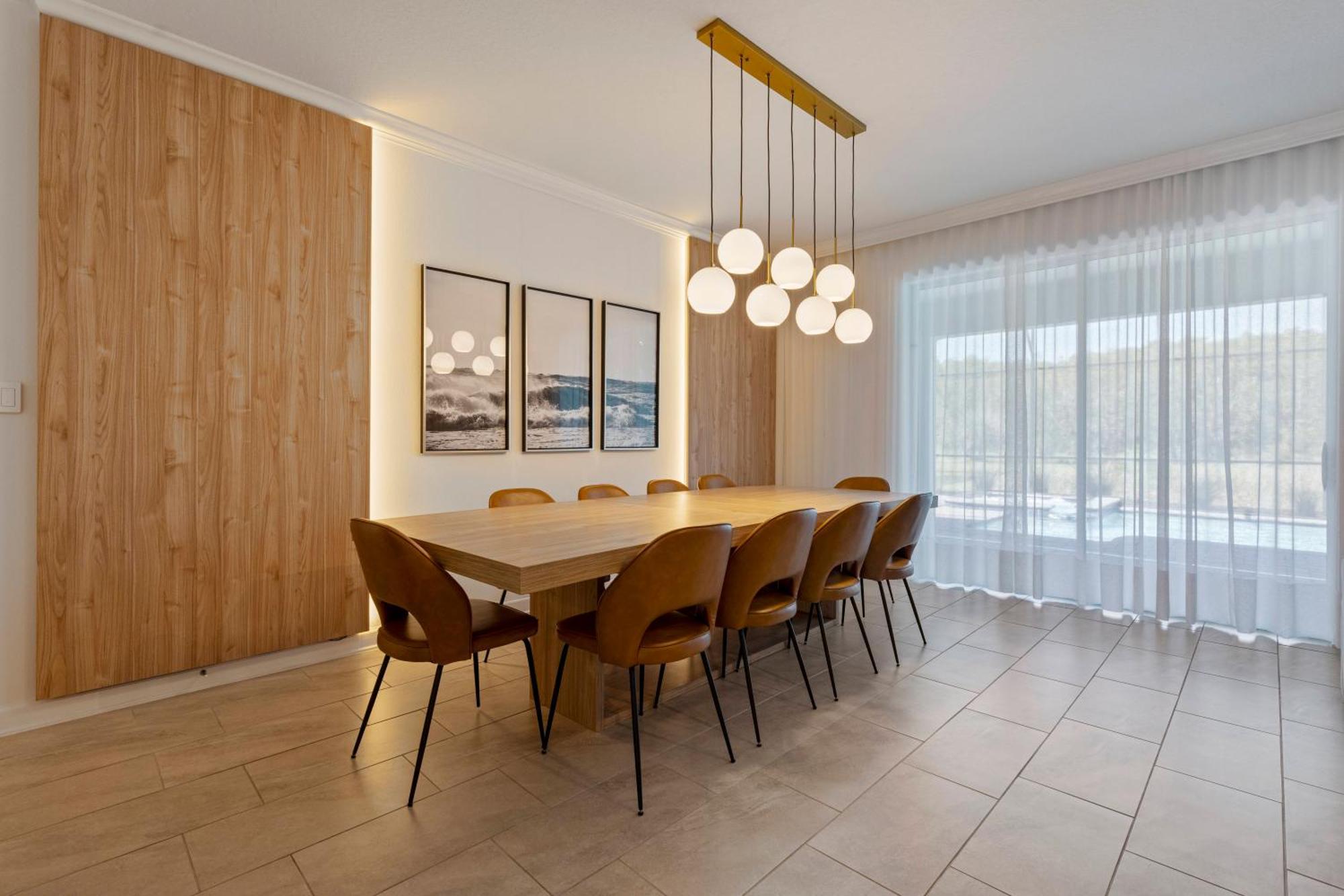 Resort Brand New 9 Bedrooms5 Baths At Storey