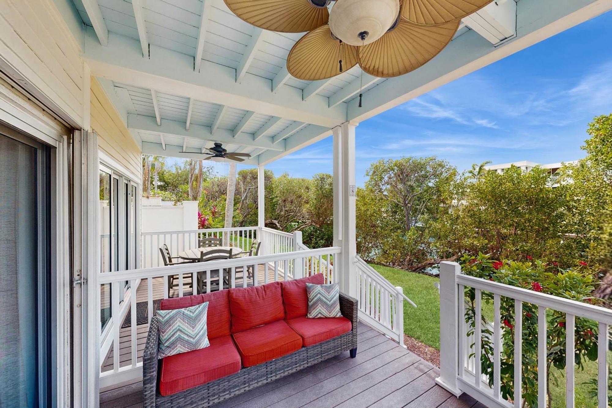 Blue Water 5110 Duck Key