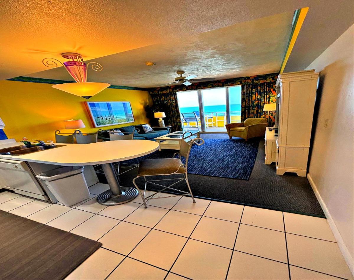 16th Floor 1 Bedroom Direct Oceanfront Wyndham Ocean Walk Daytona 1606 Apartment