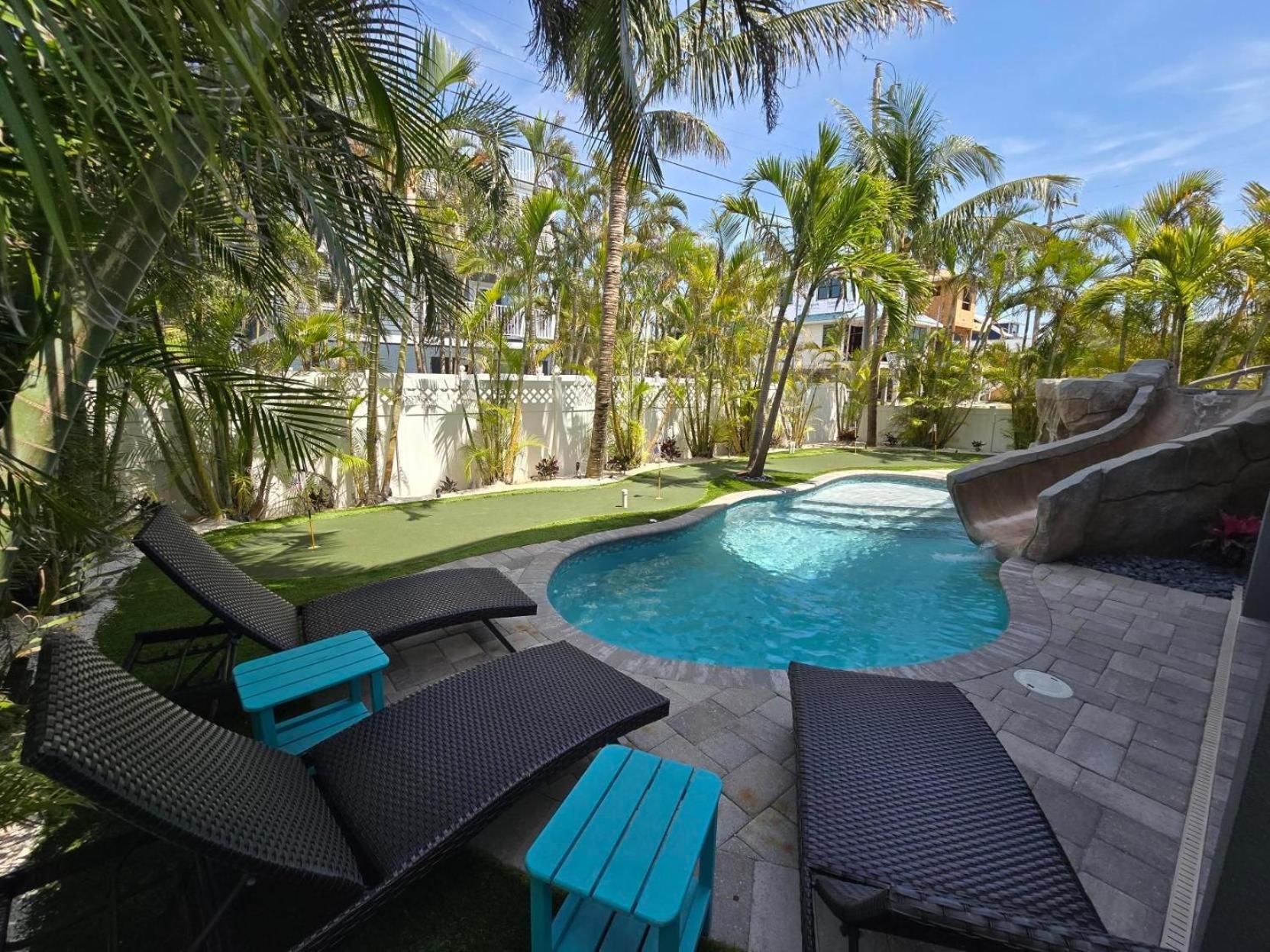 Seaside Escape * Bradenton Beach
