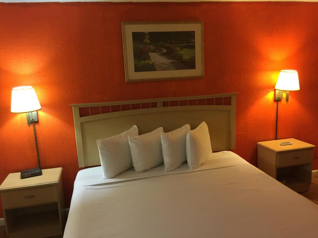 Motel Country Hearth Inn-