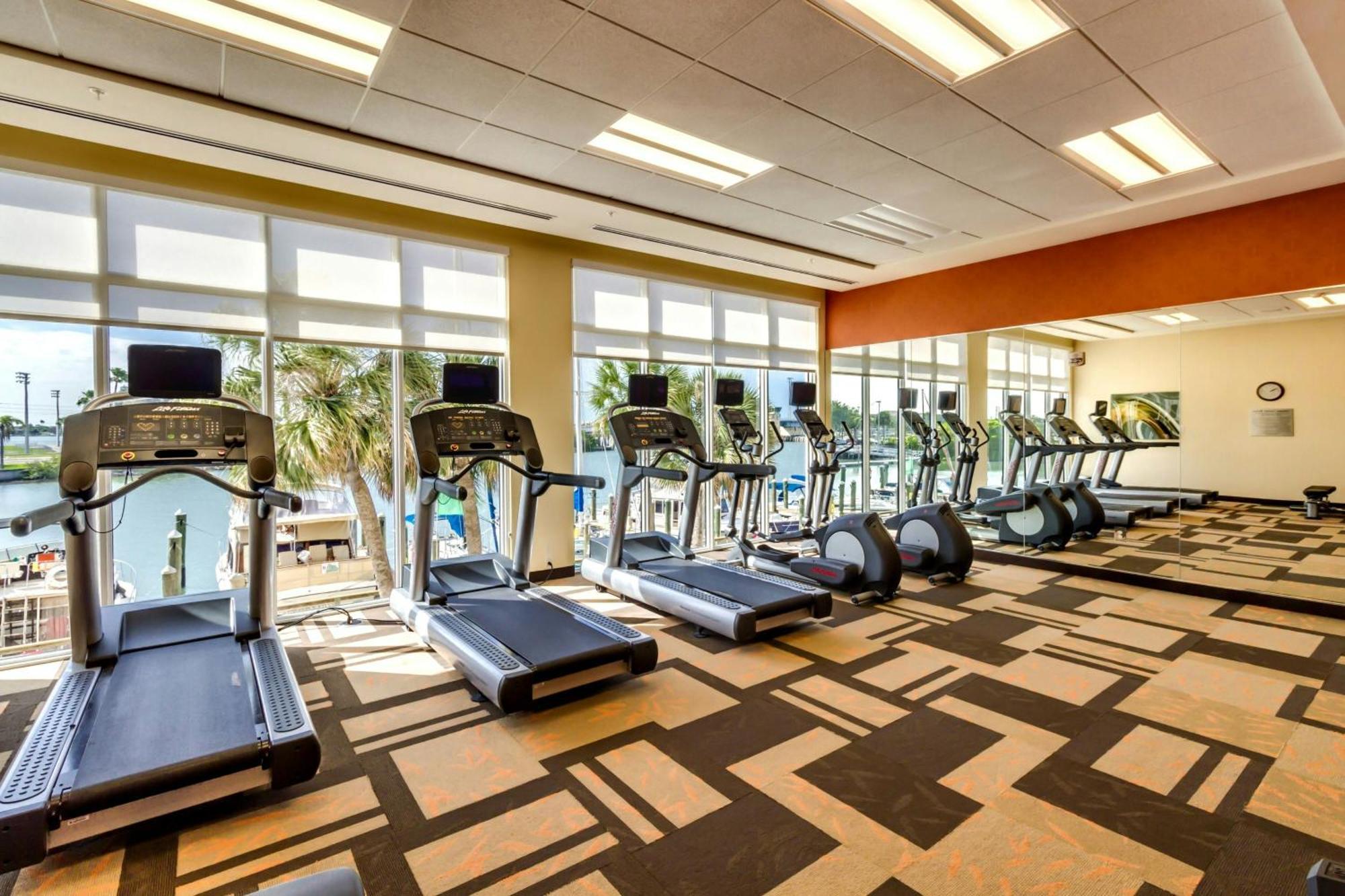 Courtyard By Marriott St. Petersburg Clearwater/madeira Madeira Beach