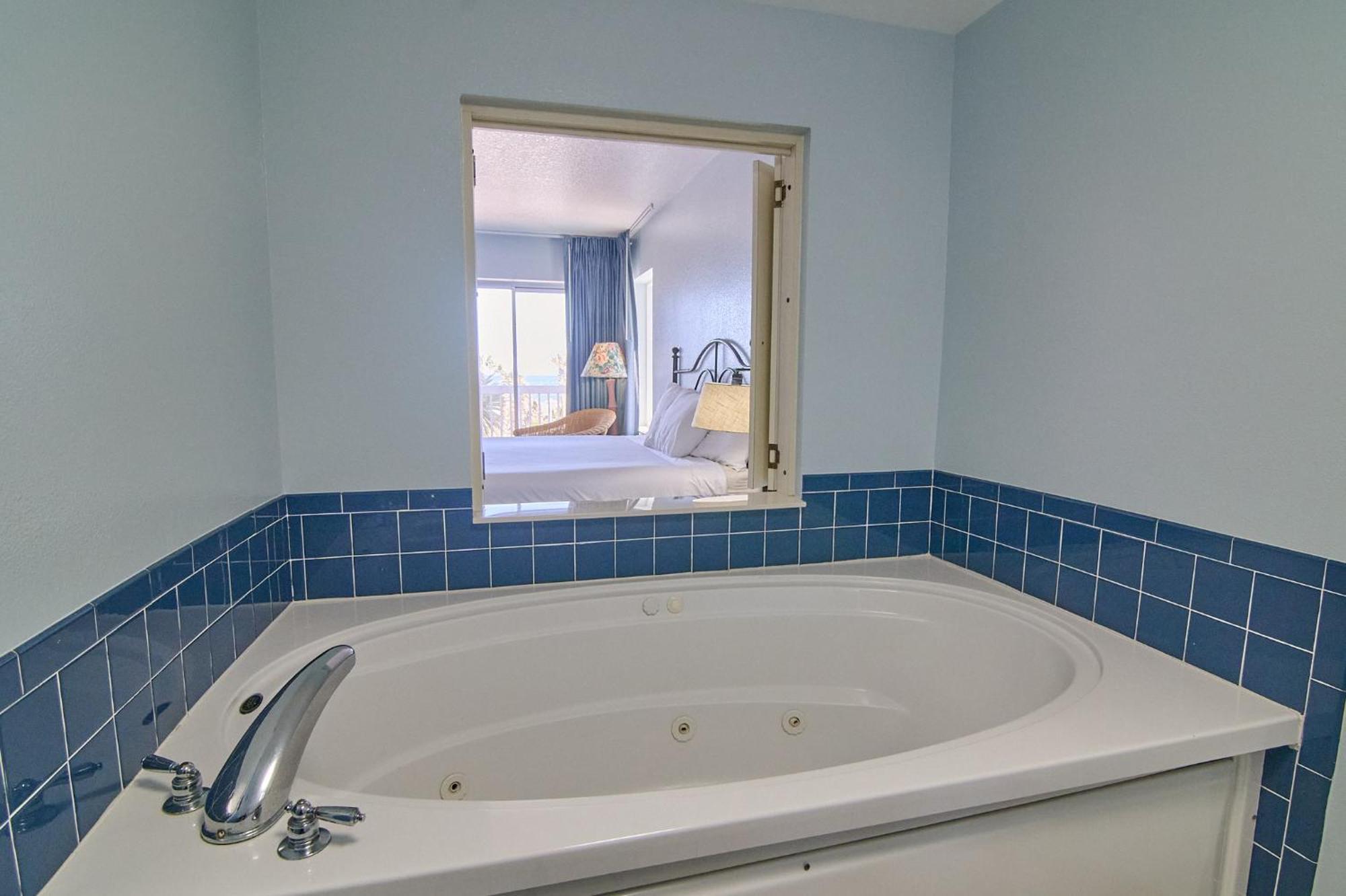 Hotel Oceanview - 2*