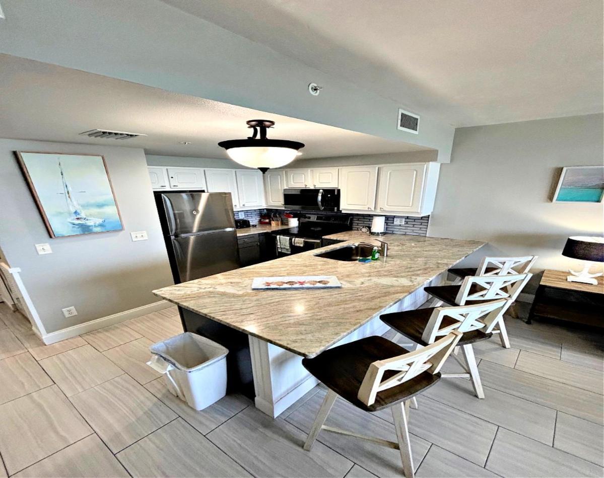 Vacation In Comfort And Luxury - 1 Bedroom Direct Oceanfront - Wyndham Ocean Walk 1706 * Daytona Beach