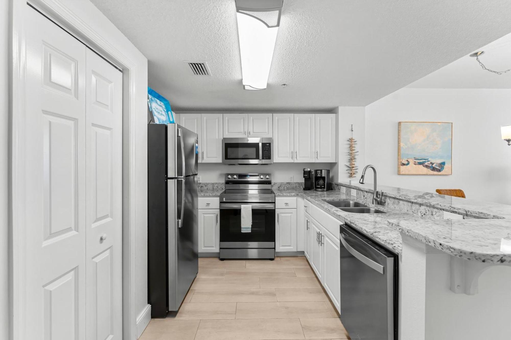 Majestic Tower I By Panhandle Getaways * Panama City Beach