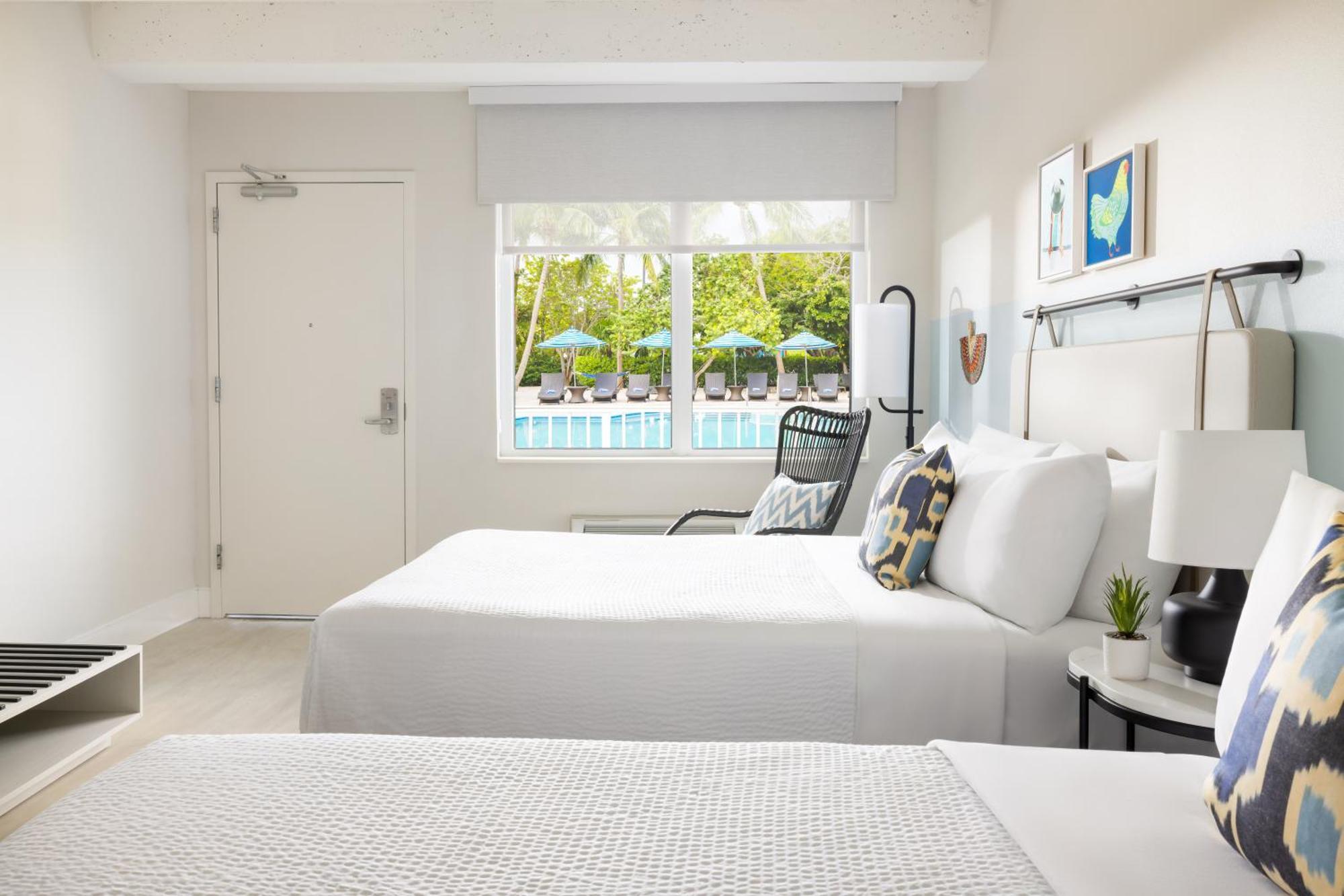 Blue Flamingo 4*