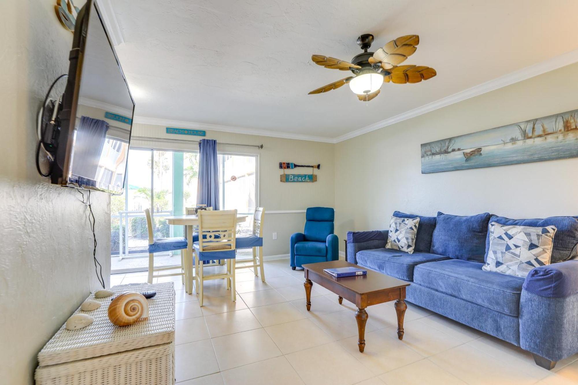 Apartment Gulf Getaway With Porch And Direct Access! *