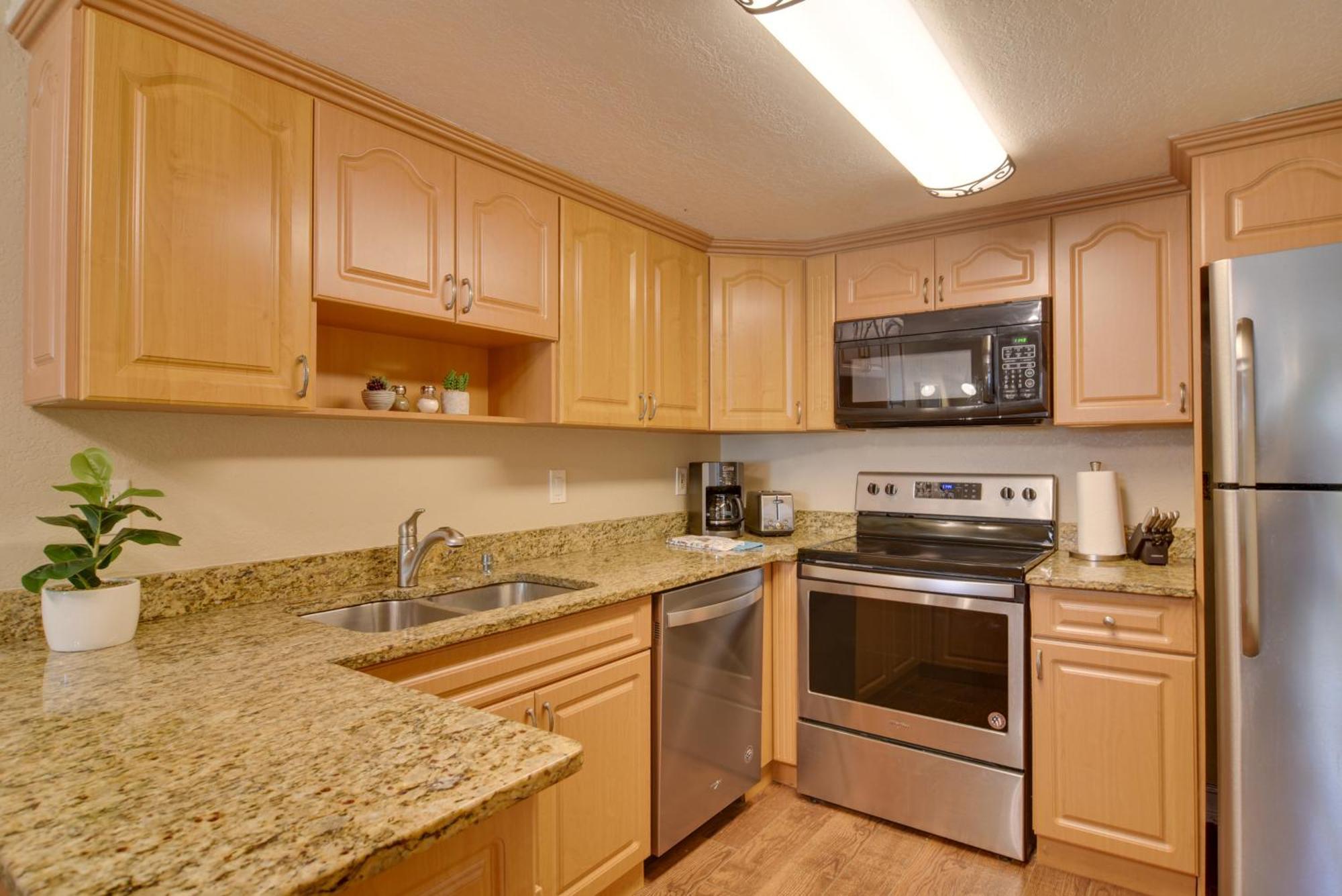 Escape About 4 Mi To Siesta Key Beach! Apartment