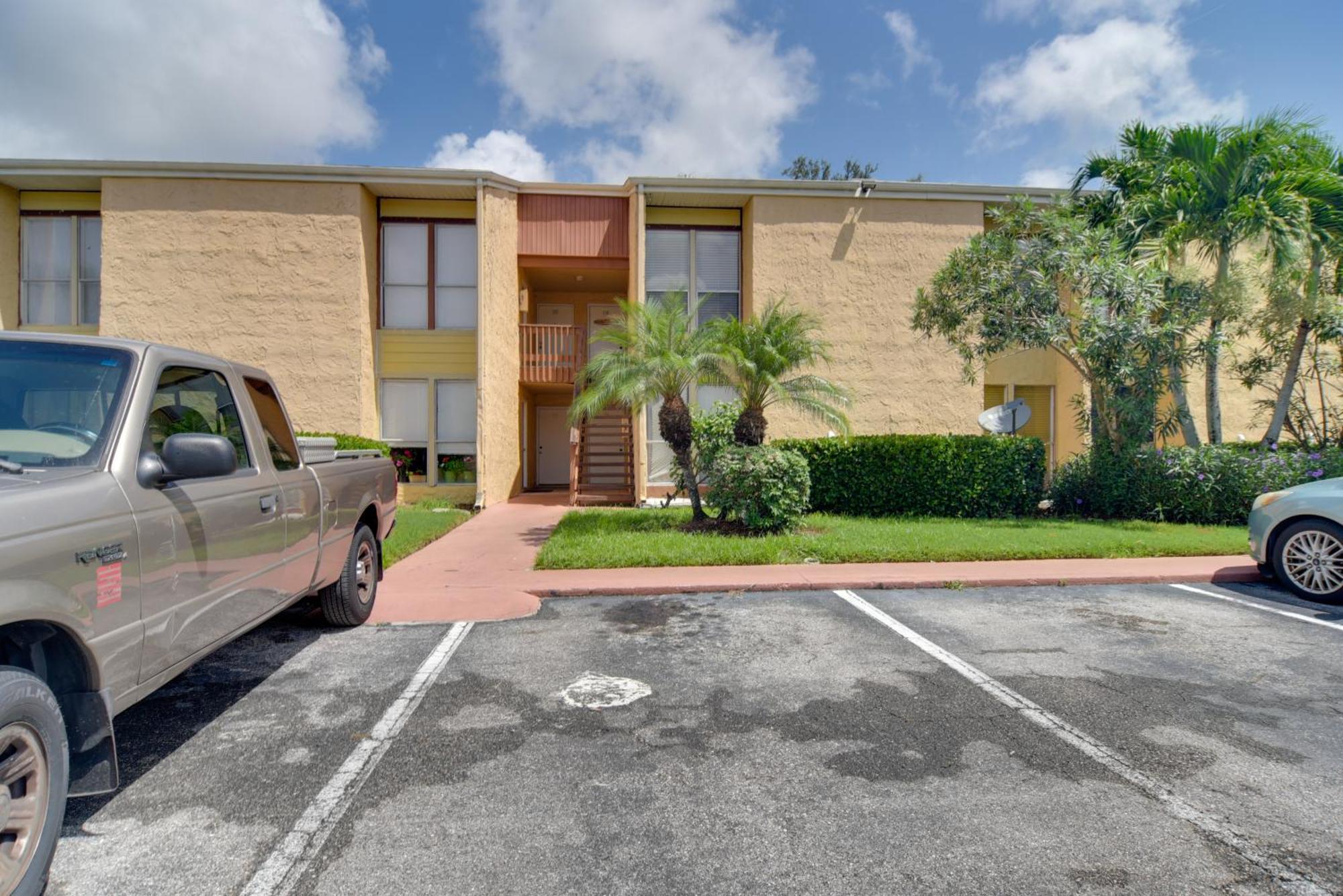 Escape About 4 Mi To Siesta Key Beach! Apartment *