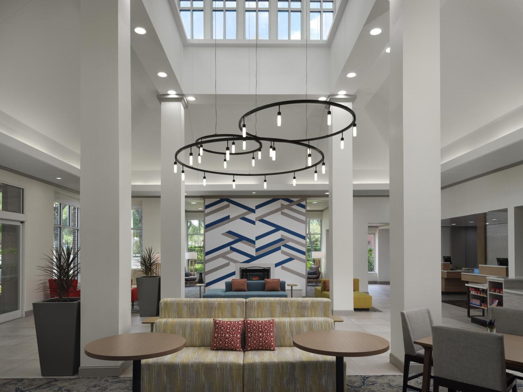Hilton Garden Tampa East Brandon Hotel 3*