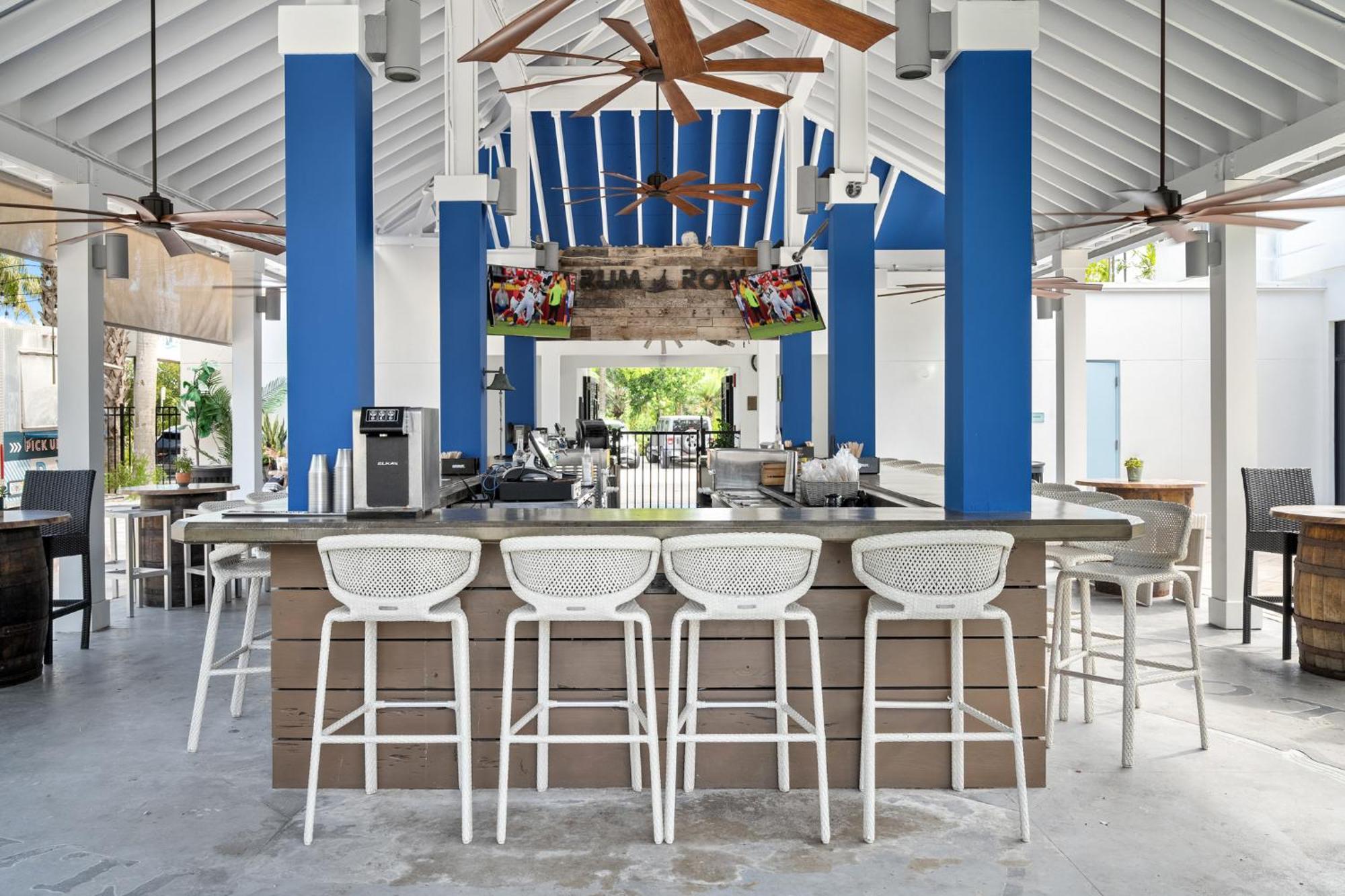 Hotel Blue Flamingo